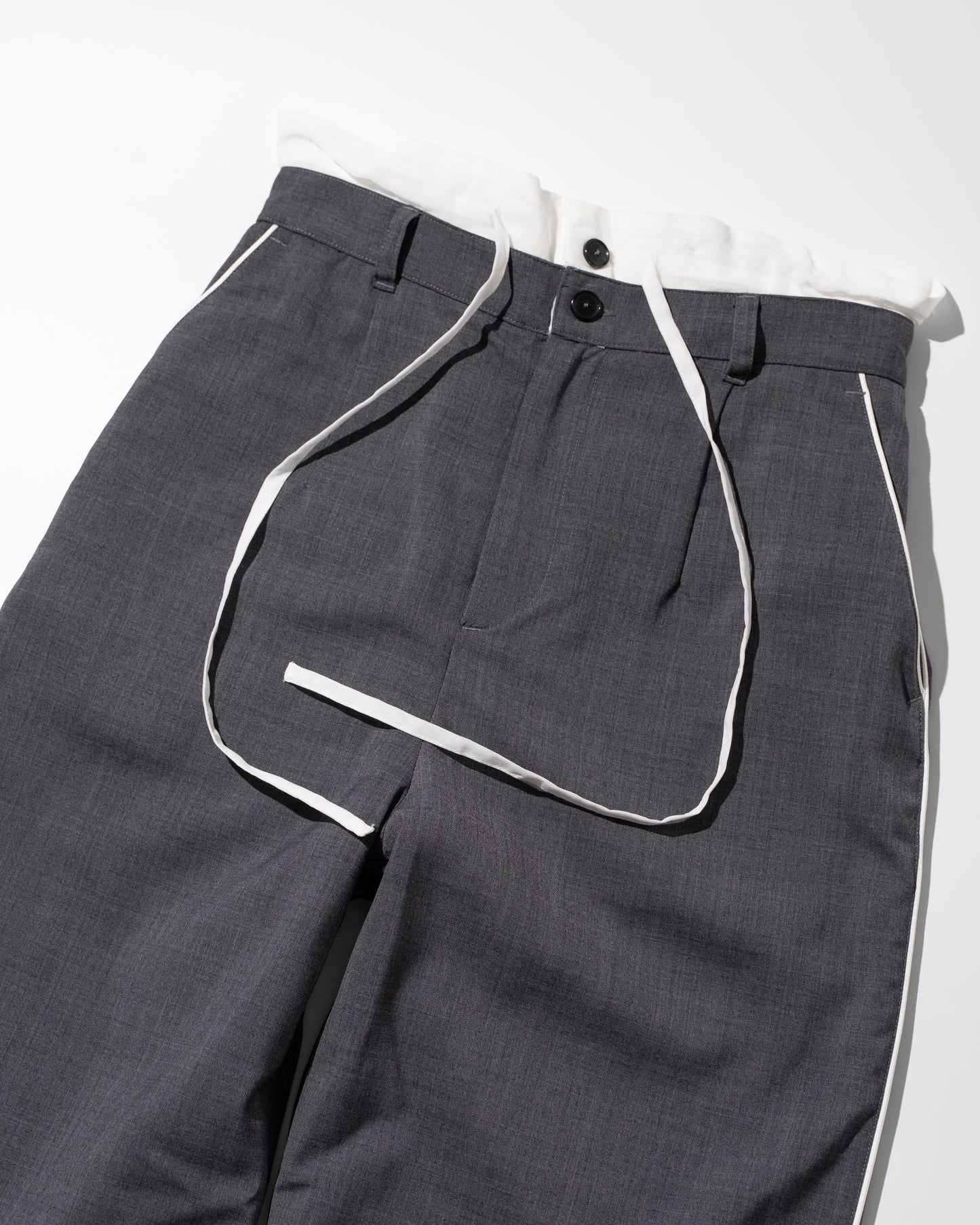 POLYESTER WOOL TROPICAL PIPING PAJAMA PANTS - GRAY