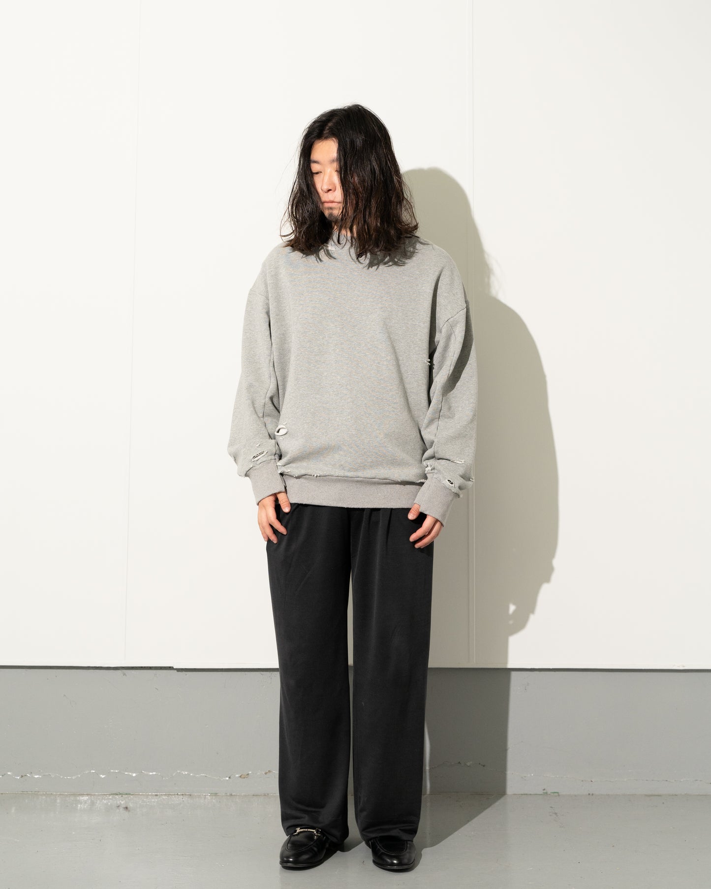 AGING DESTROYED SWEATSHIRT - MELANGE GREY