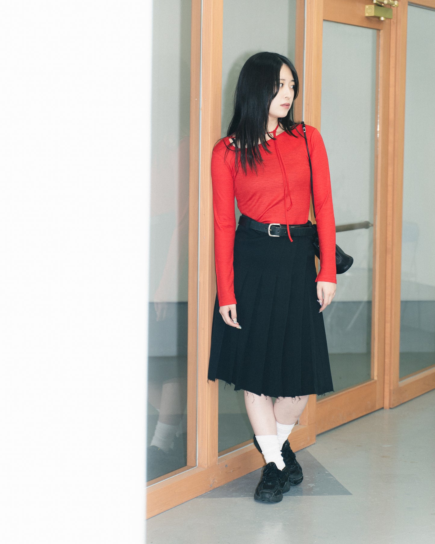 POLYESTER W CLOTH PLEATS SKIRT - BLACK