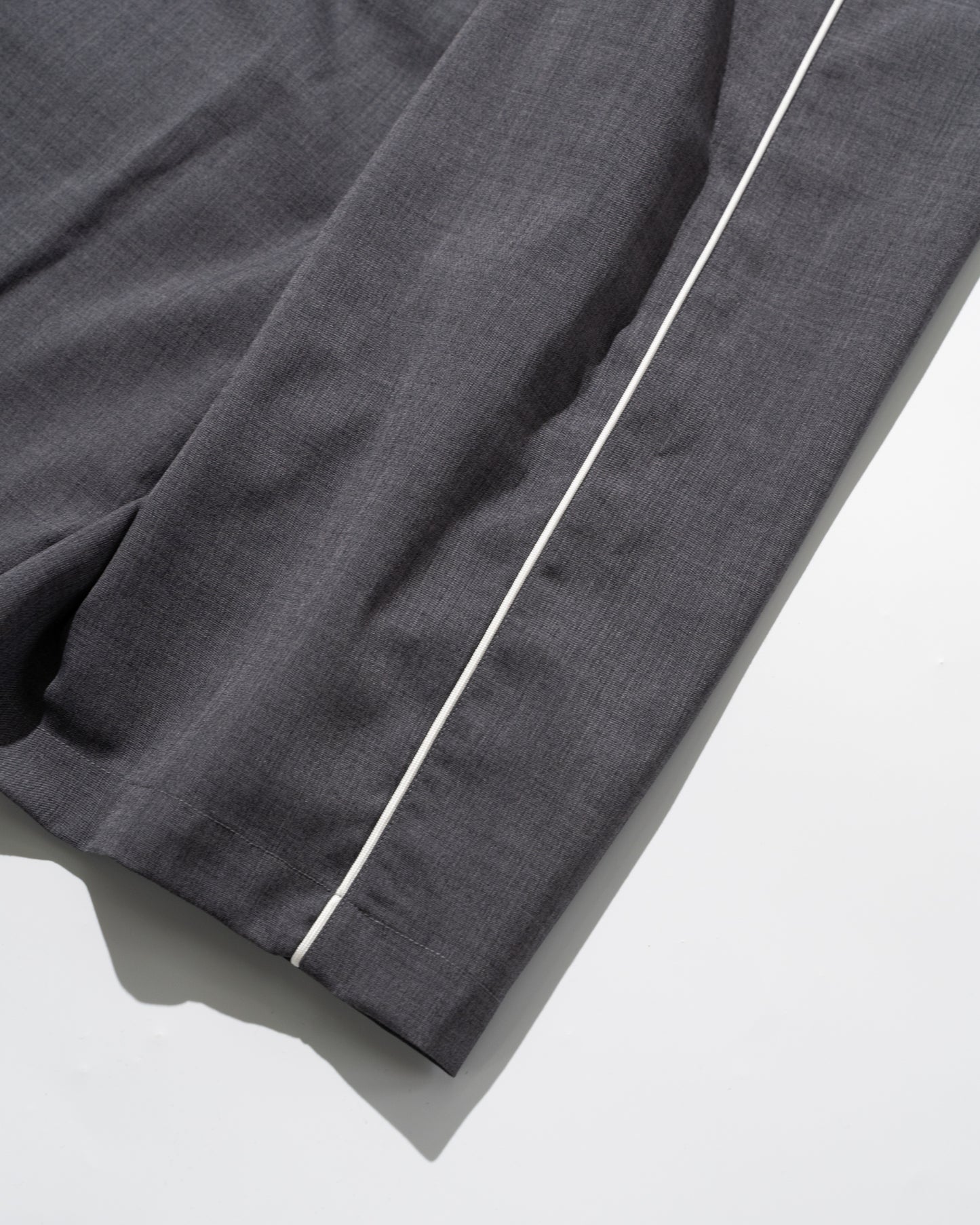 POLYESTER WOOL TROPICAL PIPING PAJAMA PANTS - GRAY
