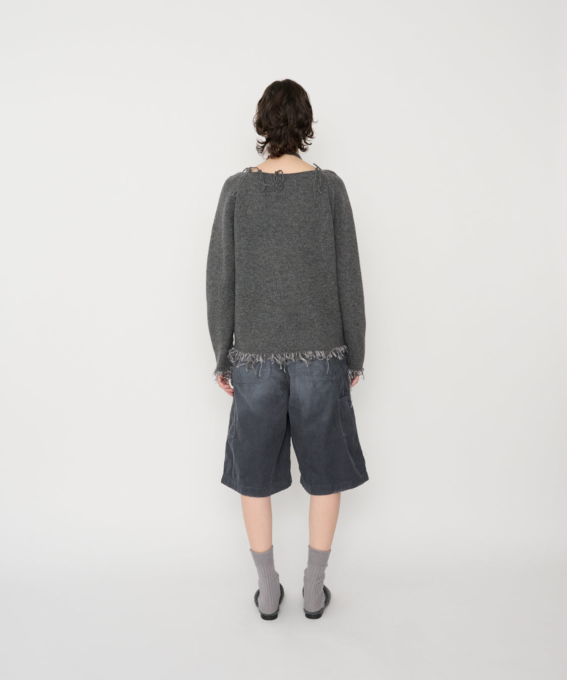 5G FRAYED HEM SWEATER - GRAY