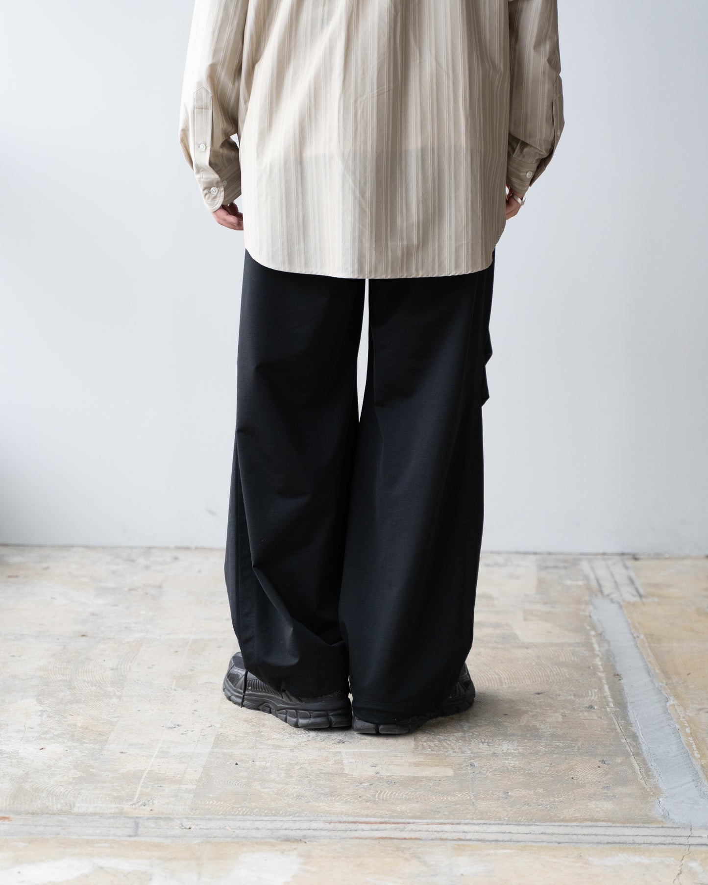 46G TYPEWRITER OVER PANTS - BLACK