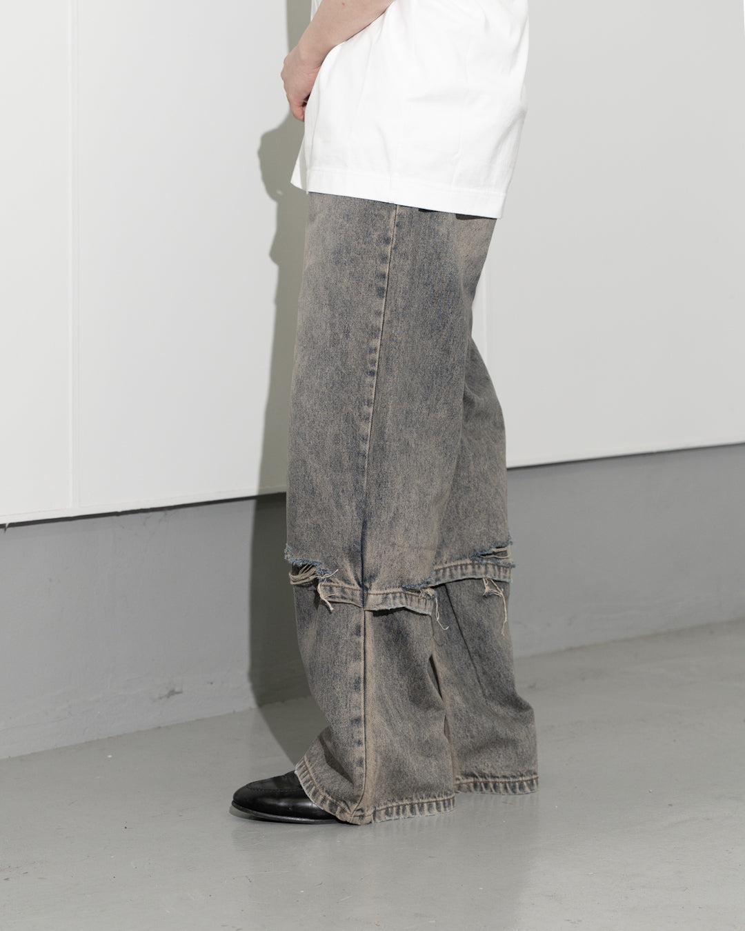 GREY ACID WASH LAYERED HYBRID JEANS - GREY ACID WASH