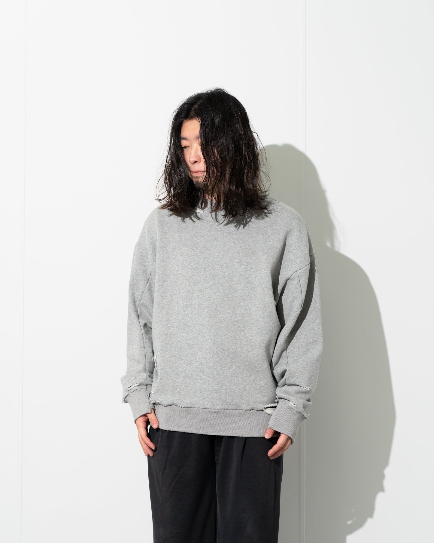 AGING DESTROYED SWEATSHIRT - MELANGE GREY