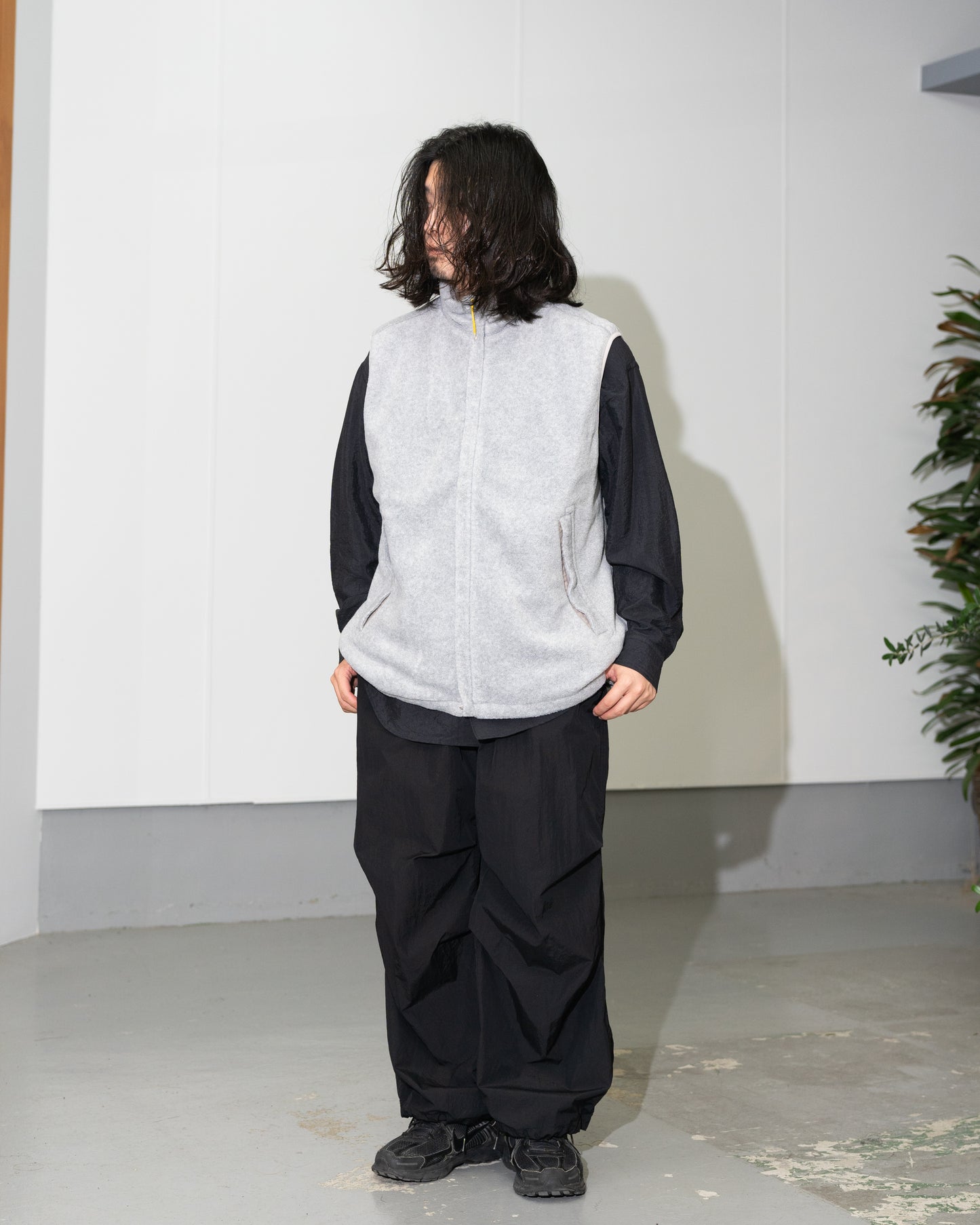 PHOTOGRAPHER L/S SHIRT - LIGHT GRAY CHECK