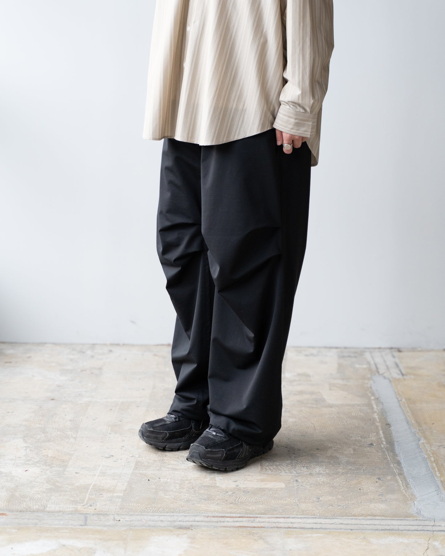 46G TYPEWRITER OVER PANTS - BLACK