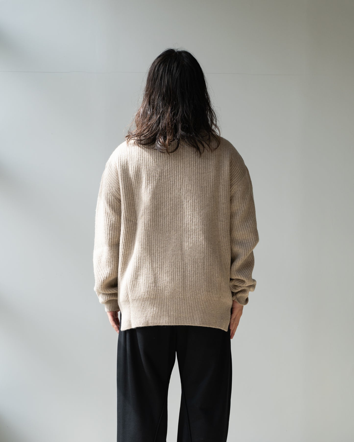 SNUG WOOL BLENDED MOCNECK SWEATER - MELAN OAT