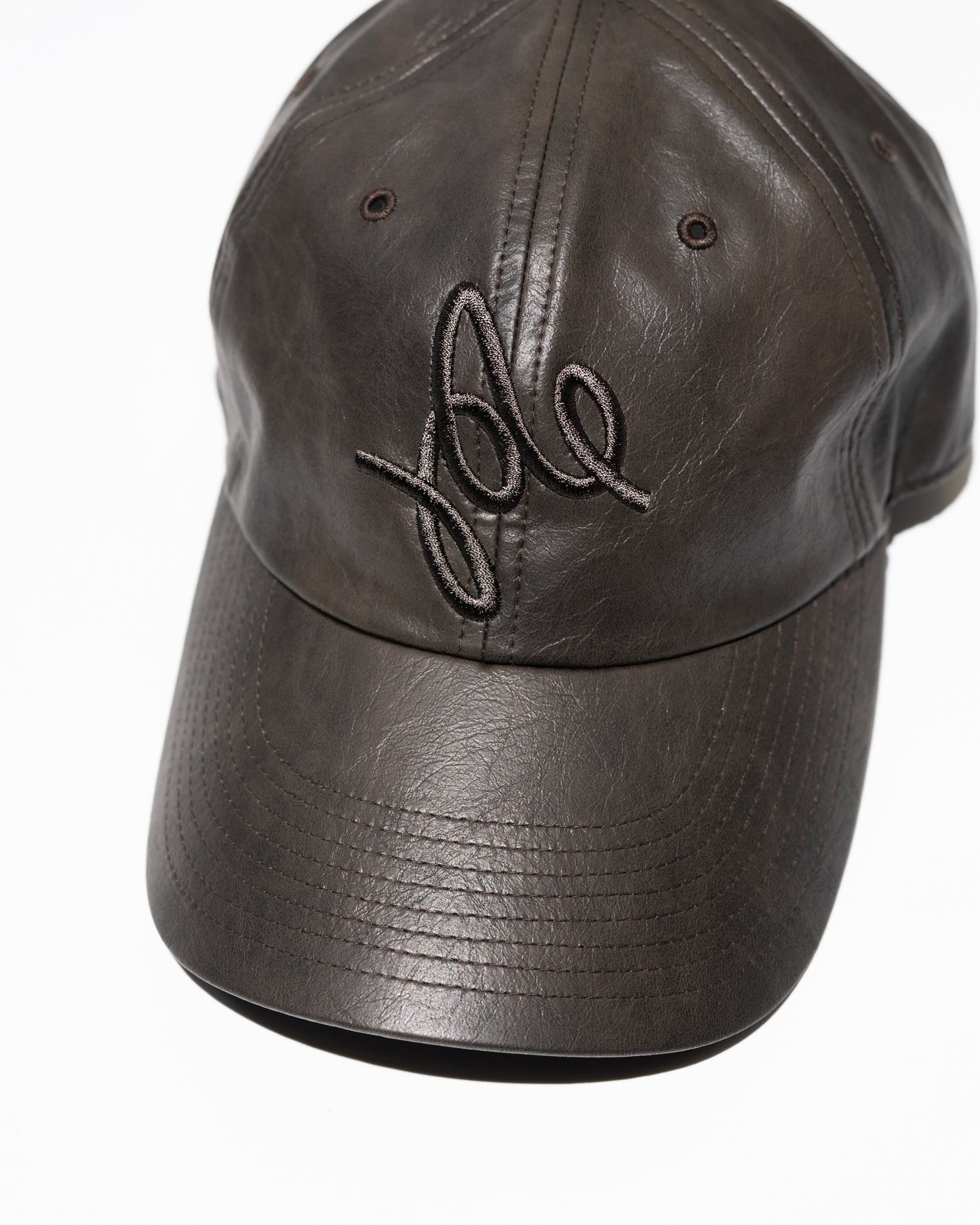 AEG CAP STRAIGHT - CHARCOAL