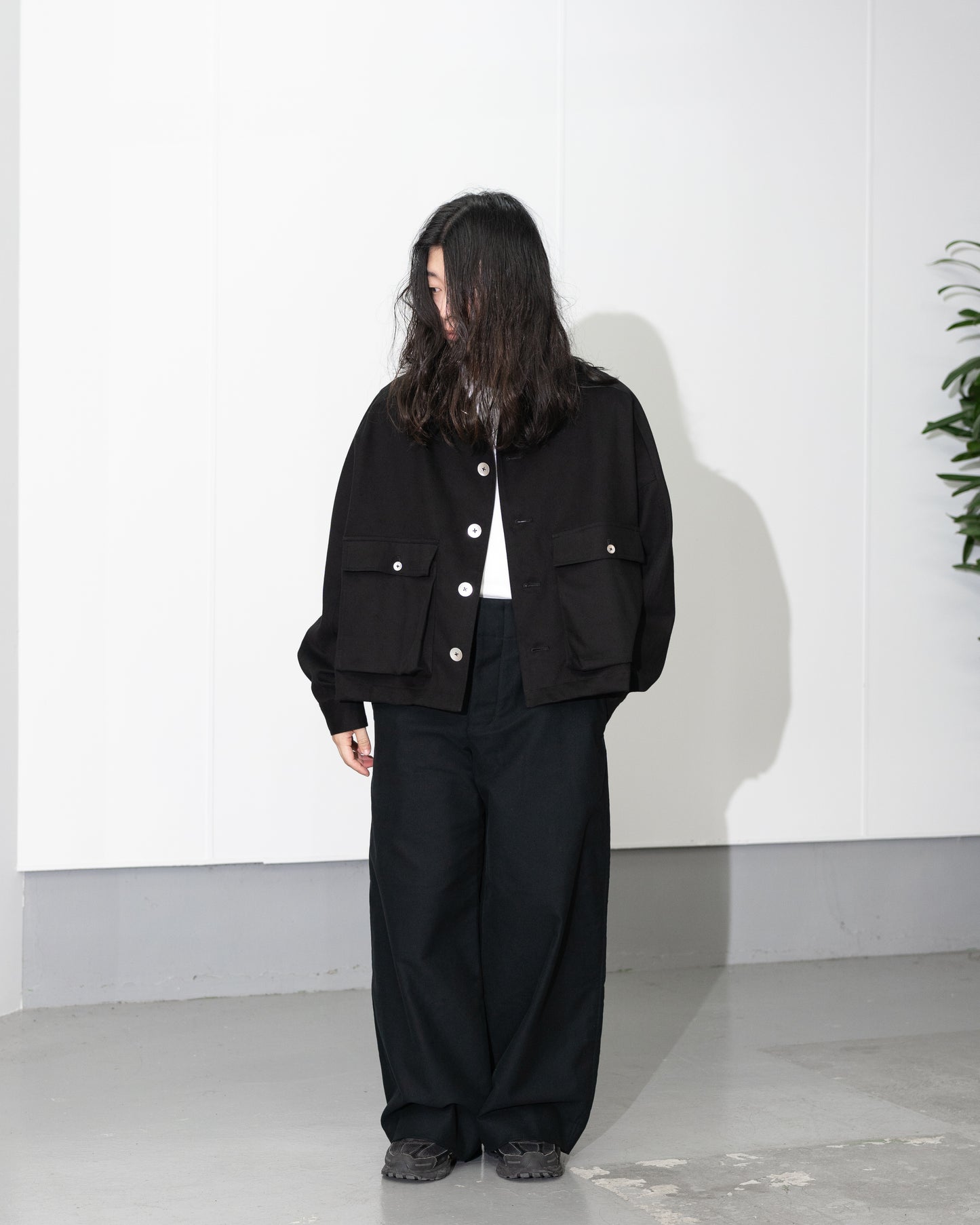SHORT LENGTH BLOUSON - BLACK