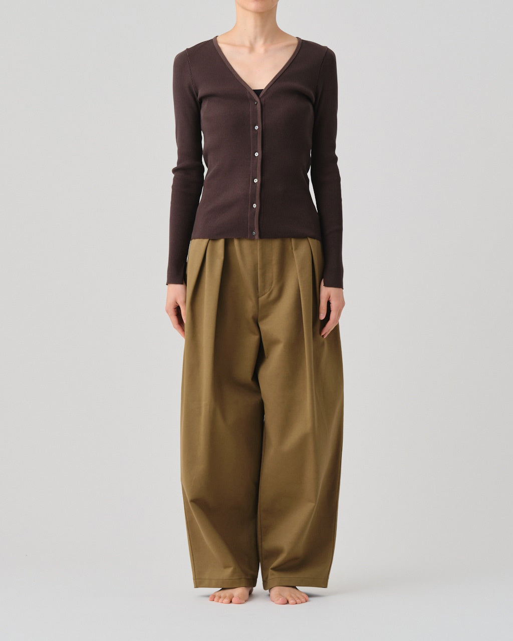 FRESCA-ZERO THICK RIB V NECK CARDIGAN - GRAY BROWN
