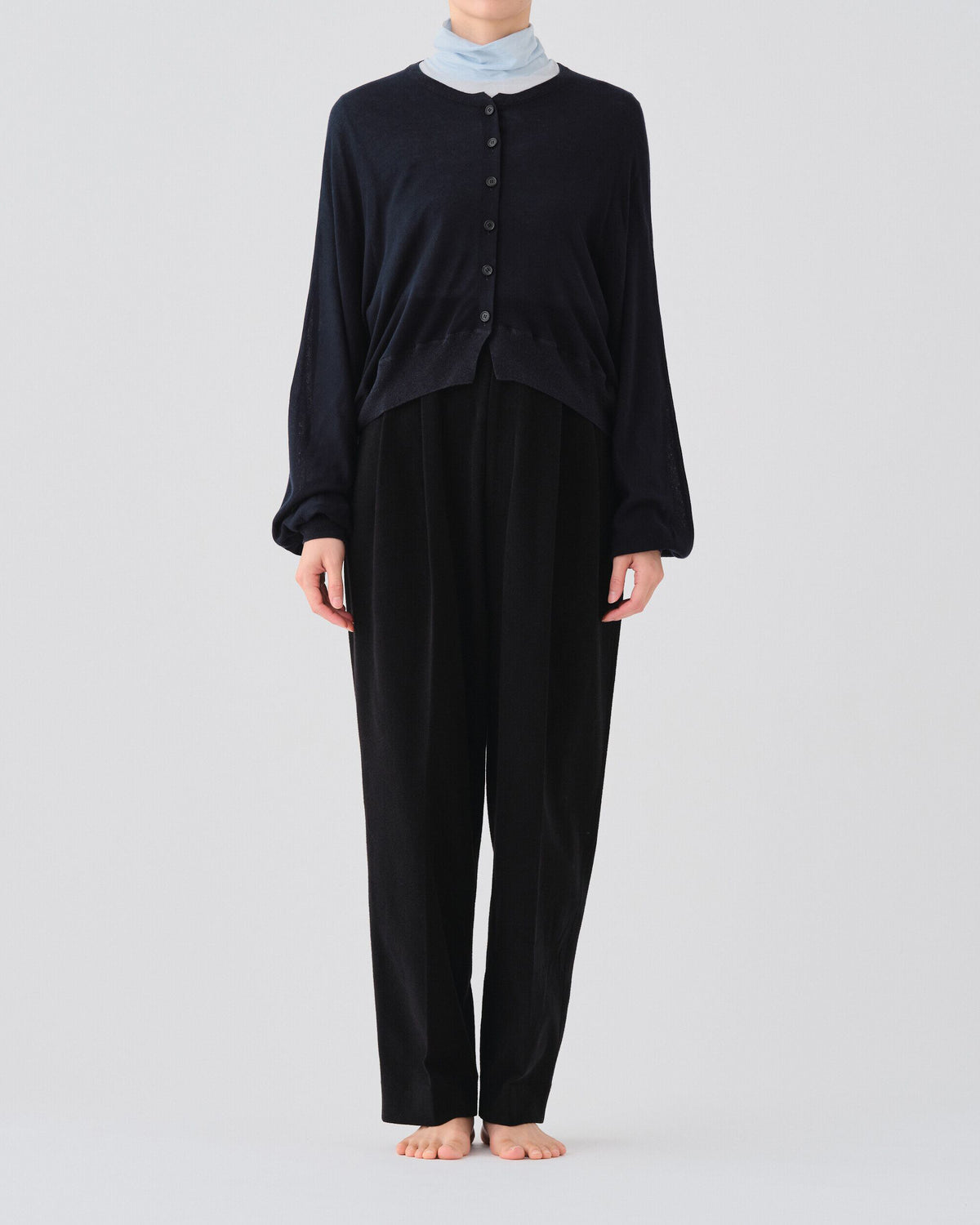 TENCEL CASHMERE SILK KNIT CROPPED CREW NECK CARDIGAN - NAVY