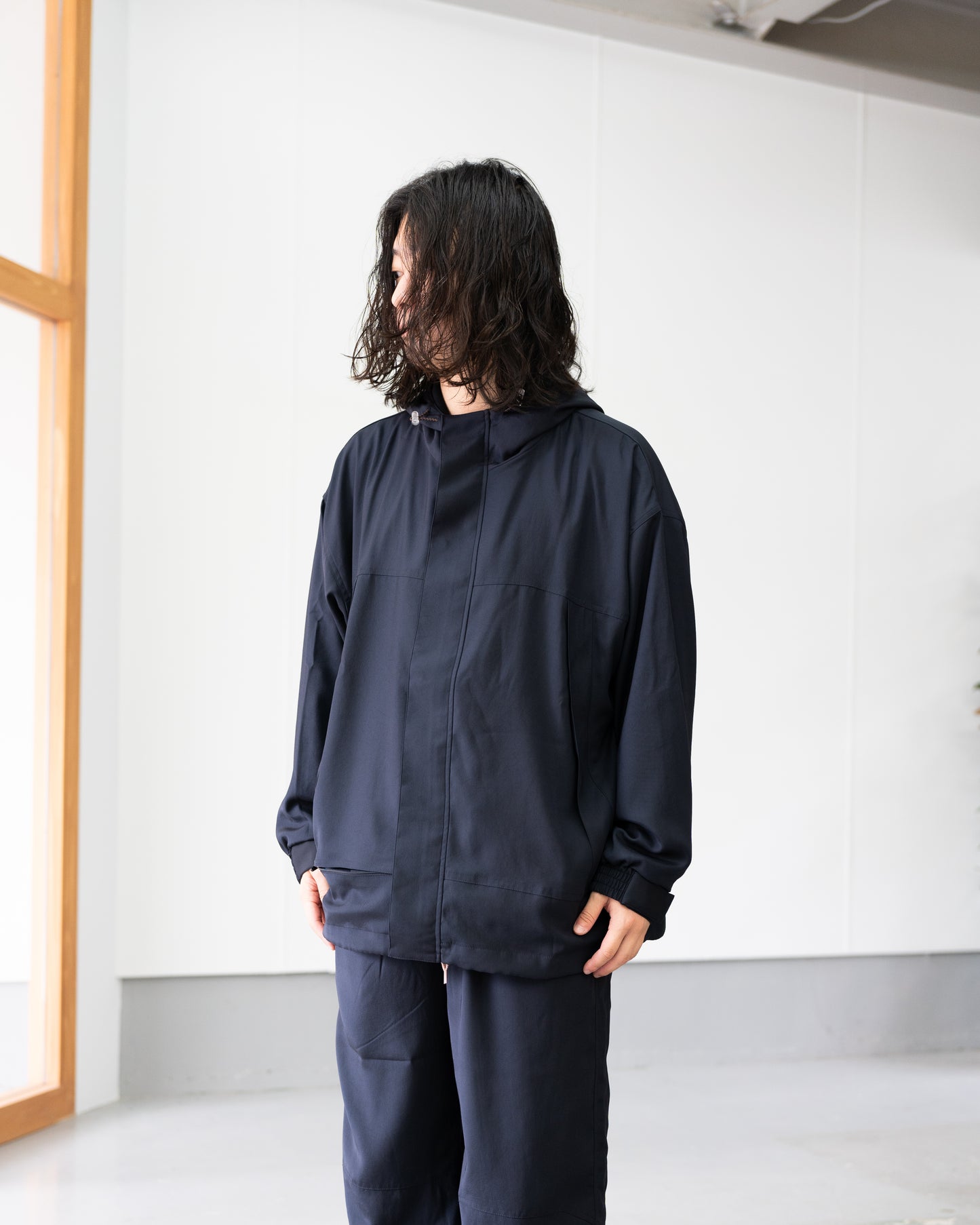 CLUB TECH JUMPER - NAVY