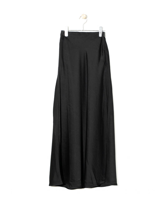 BASIC LONG SKIRT - BLACK