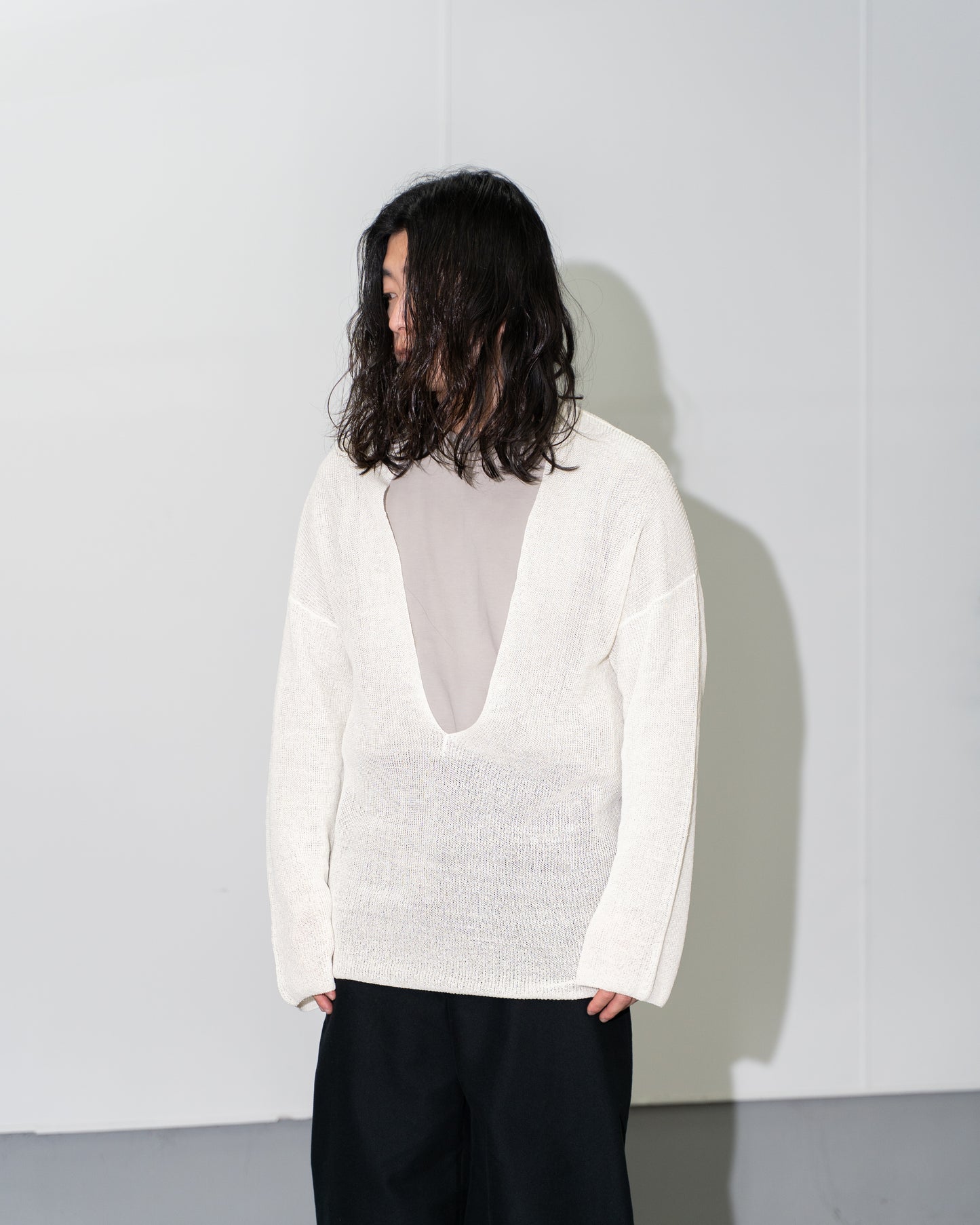 DEEP V WIDE KNIT - WHITE