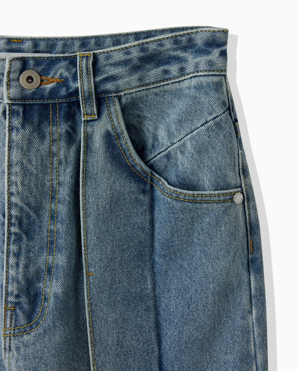 TUCKED DENIM PANTS - BLUE