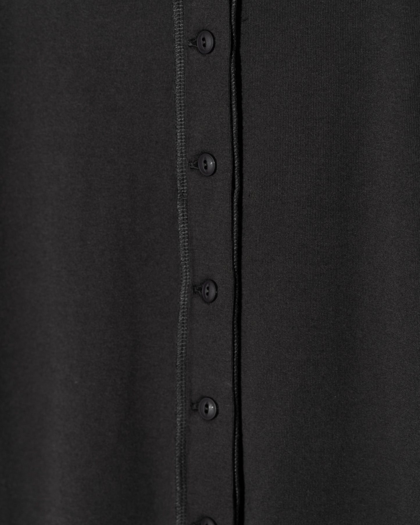 MANY BUTTON CARDIGAN - BLACK