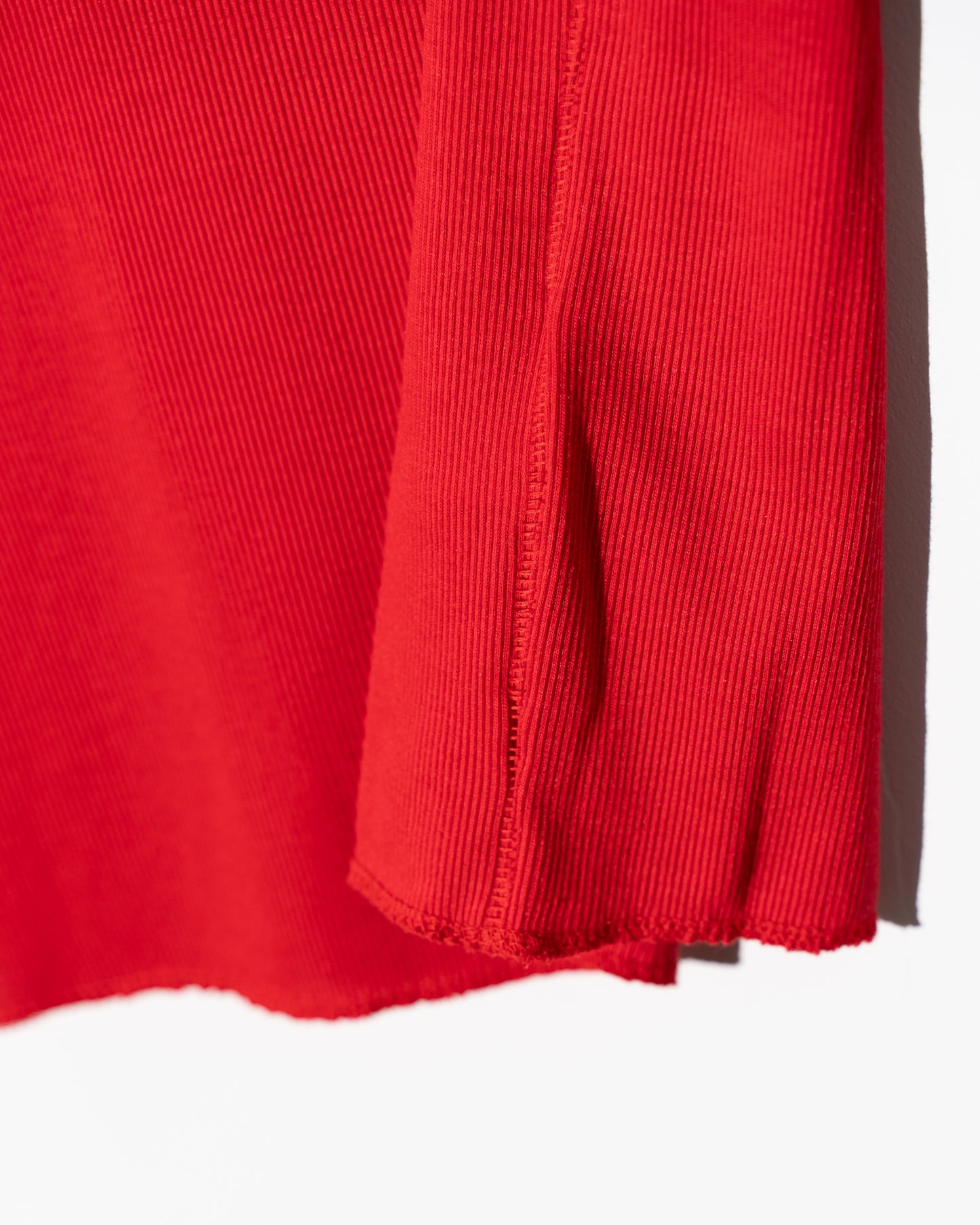 SOFT RIB HALF-SLEEVE TEE - RED