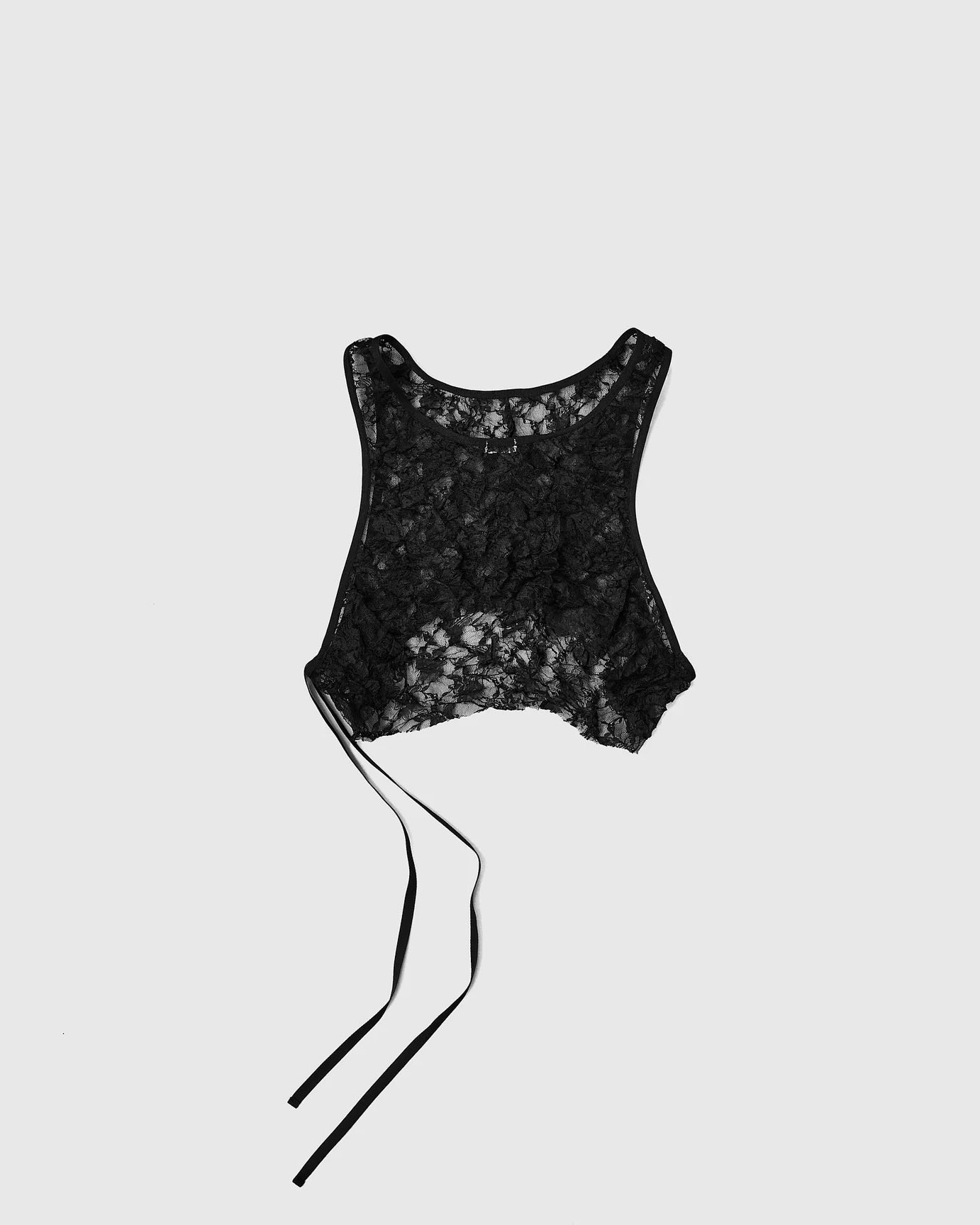 CRUSHED LACE CROP TANK - BLACK