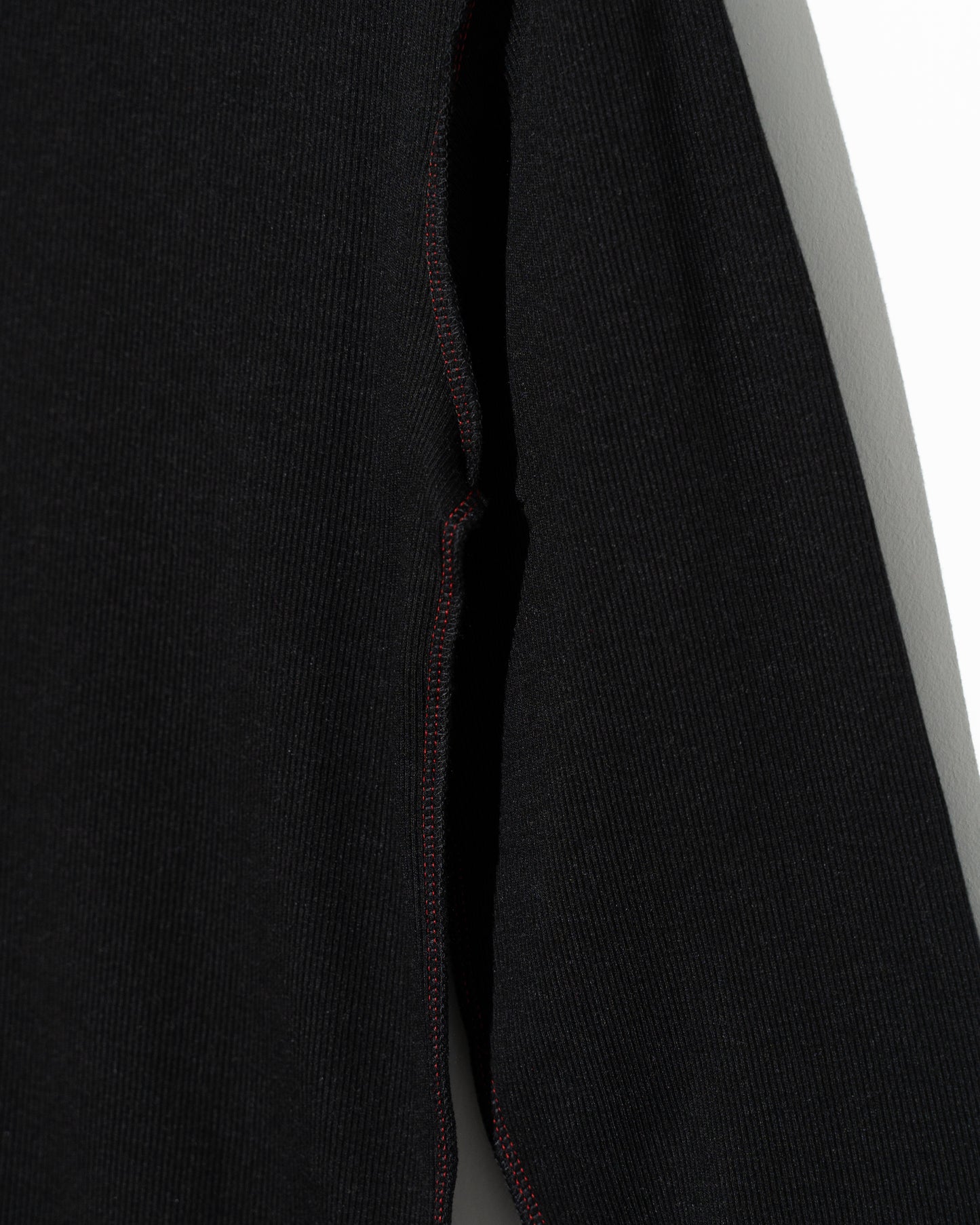 SOFT RIB HENRY NECK - BLACK