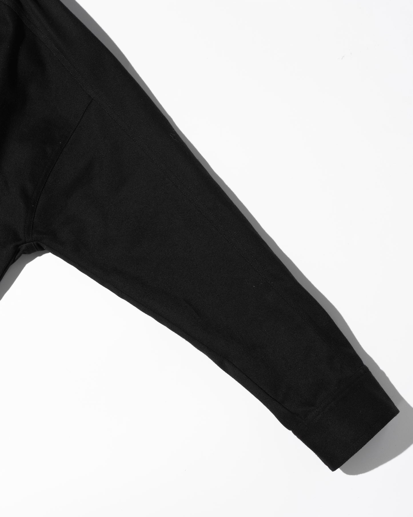 SHORT LENGTH BLOUSON - BLACK
