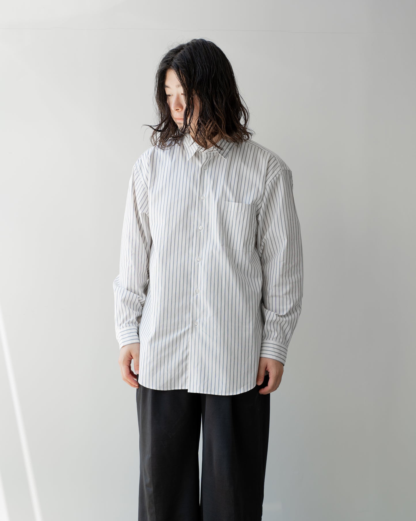 CLASSIC COLLAR STRIPE SHIRT - BLUE STRIPE