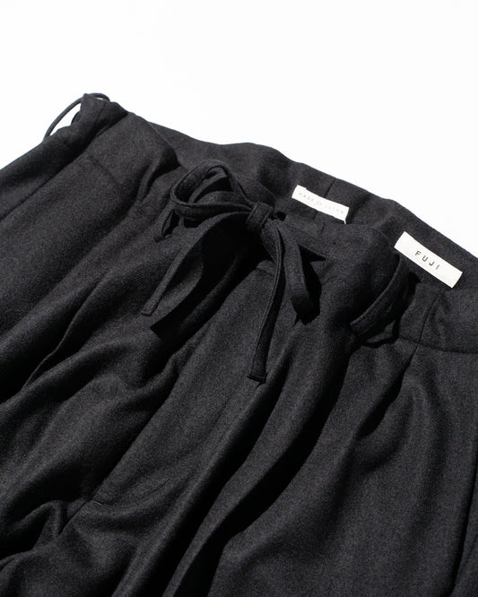 WOOL BELTLESS CORDED PANTS - BLACK