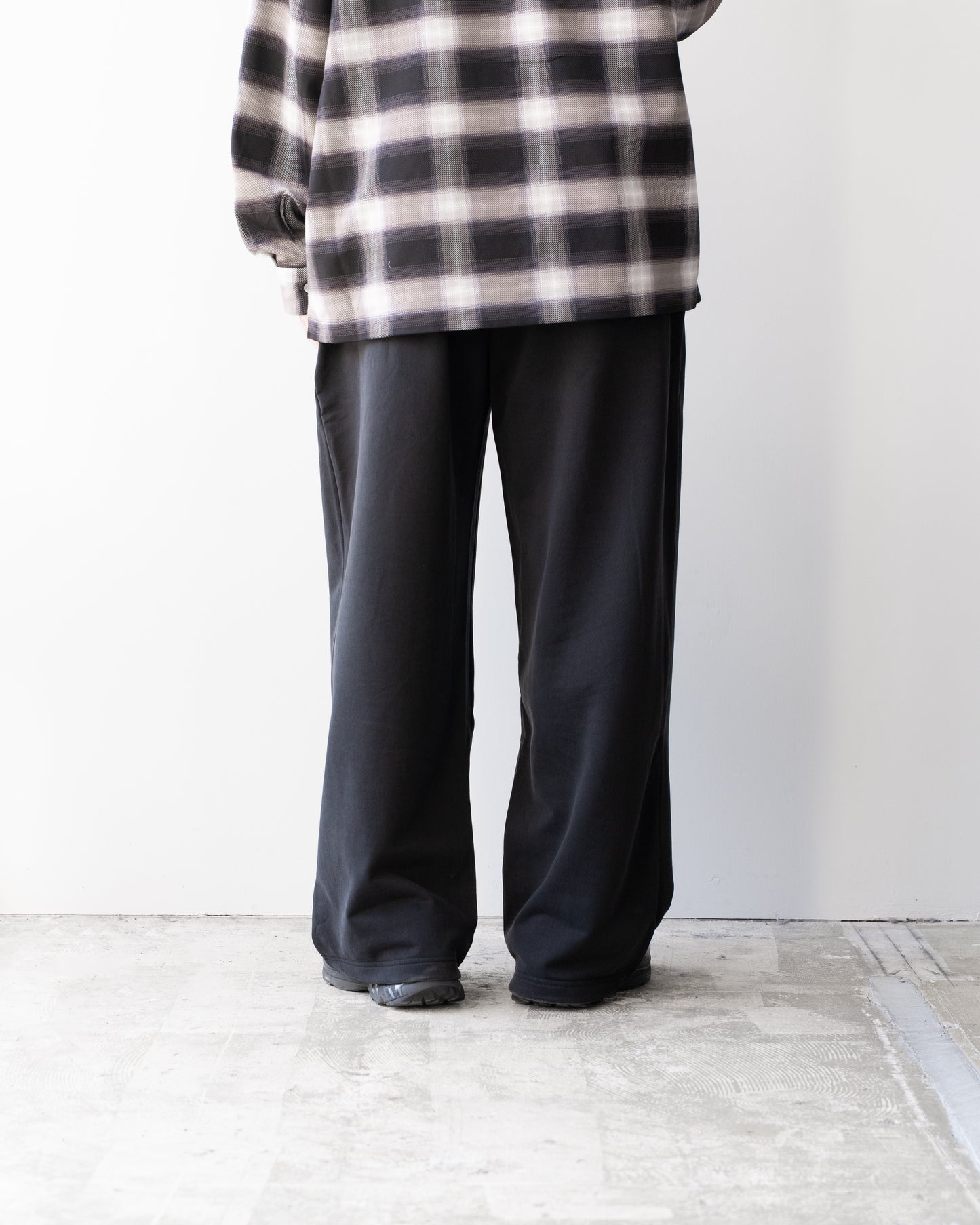 28G CUPRO PANTS - BLACK