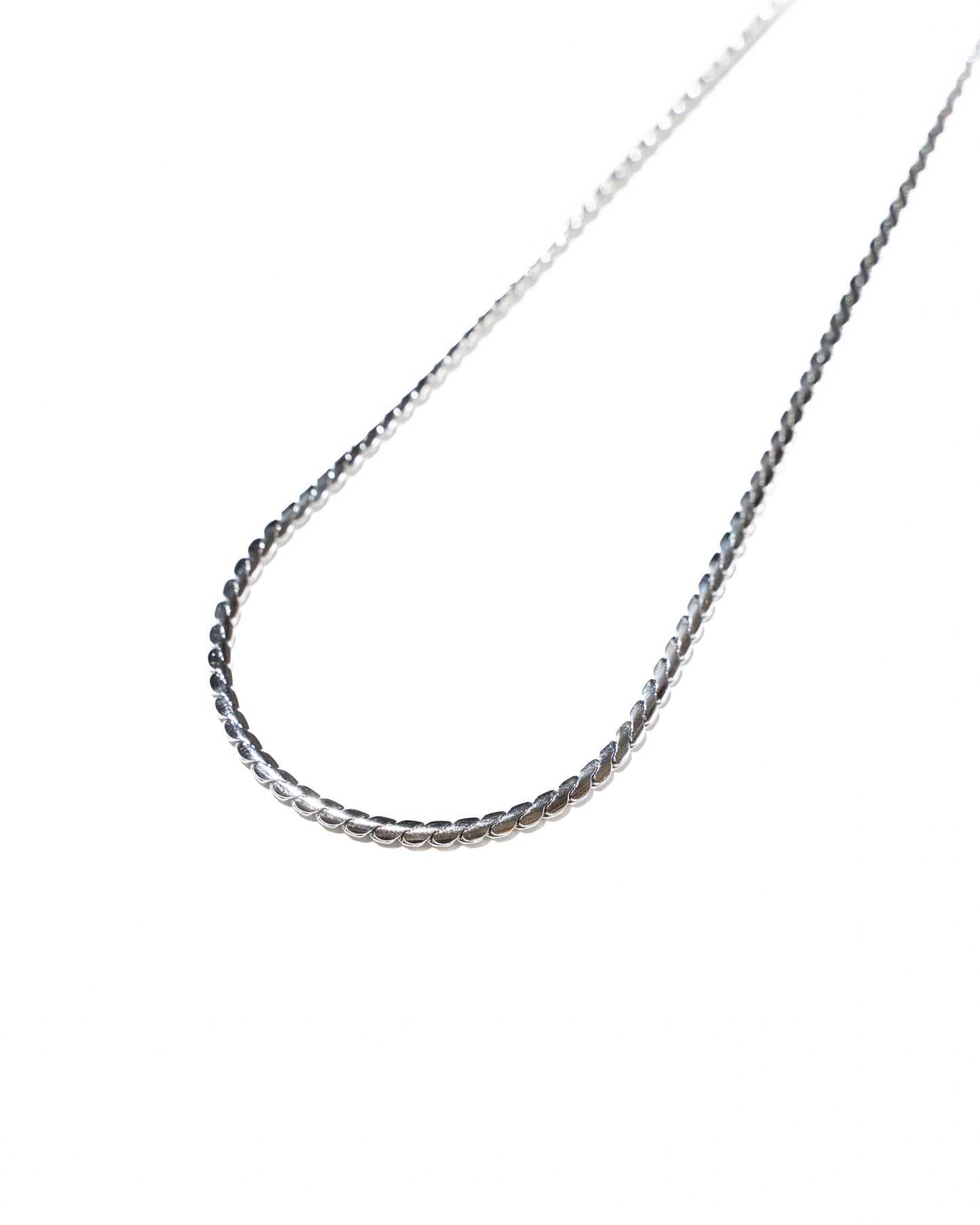 NARROW SNAKE NECKLACE