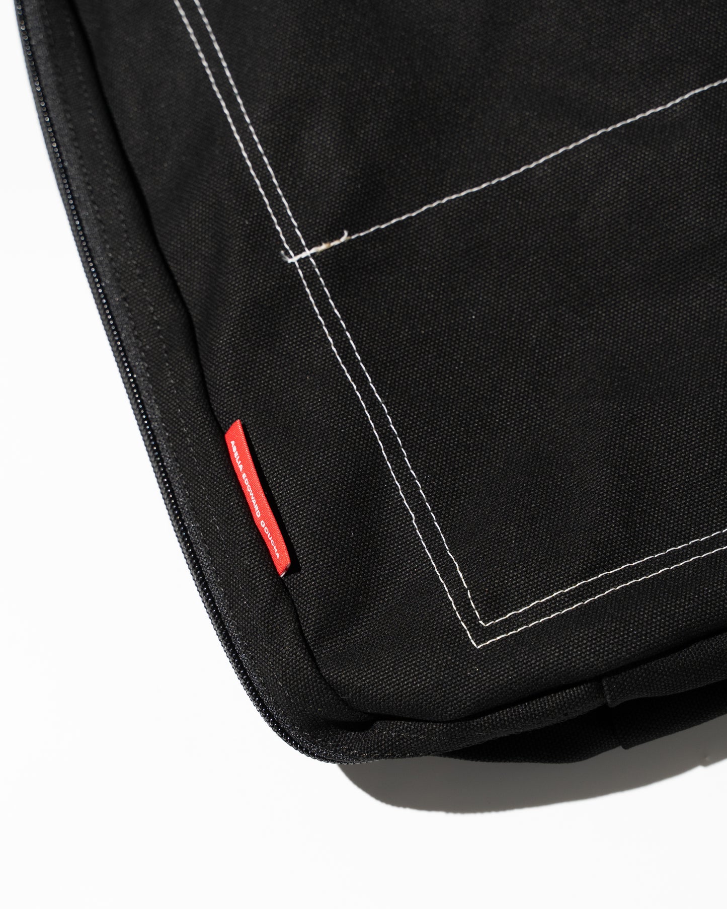 STRIDE BAG - BLACK