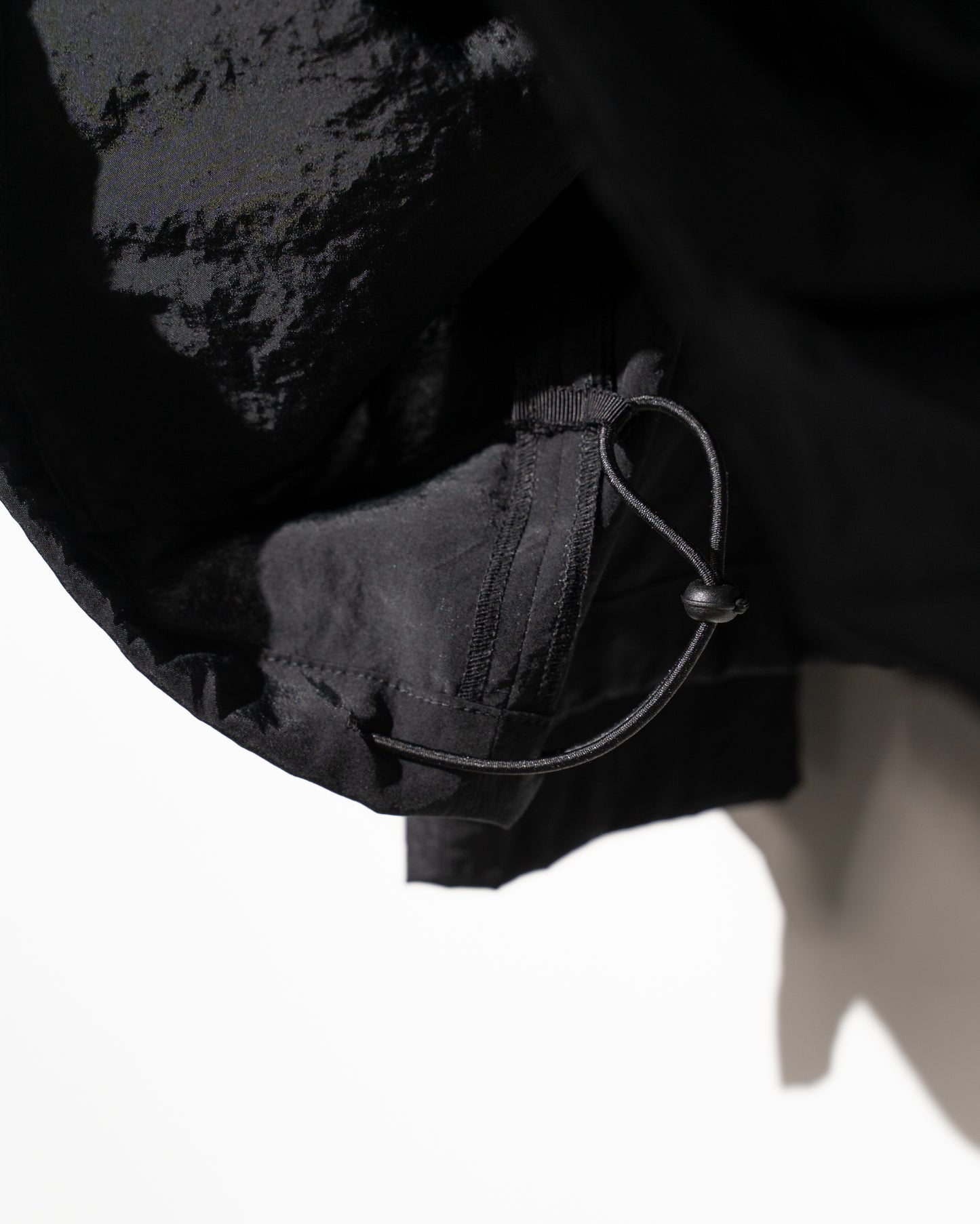 SALT SHRINK CUPRO SNOW PARKA - BLACK