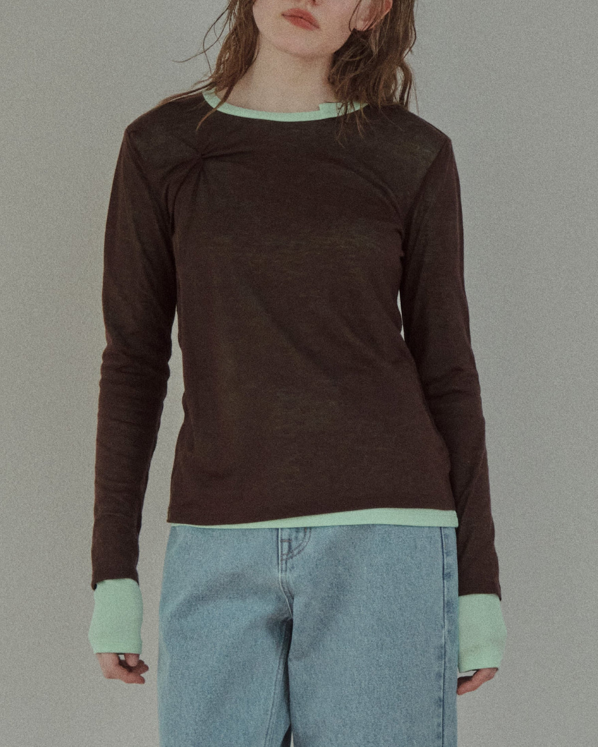 OFFSET LAYER TOP - GRAY