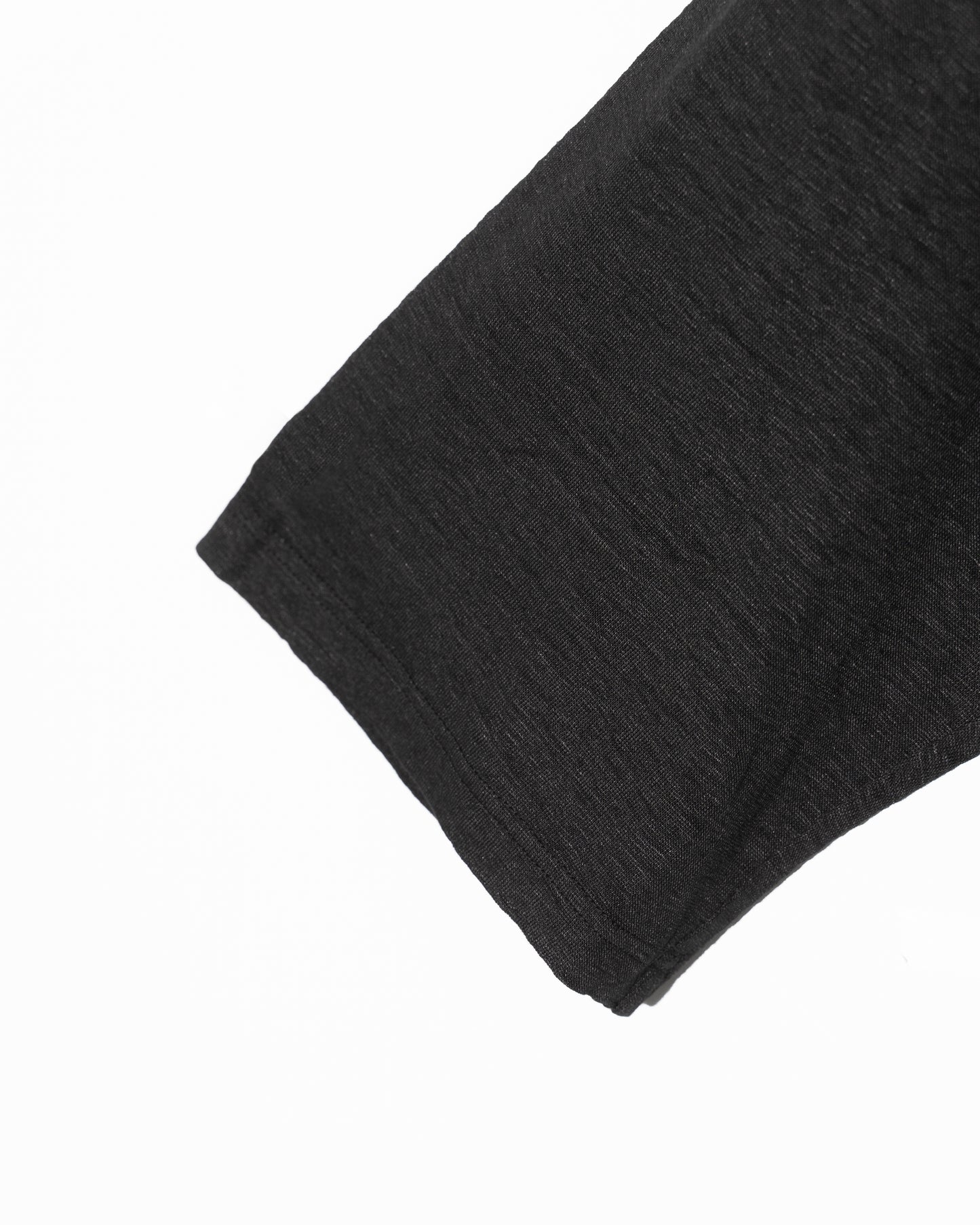 RELAXED TEE - BLACK