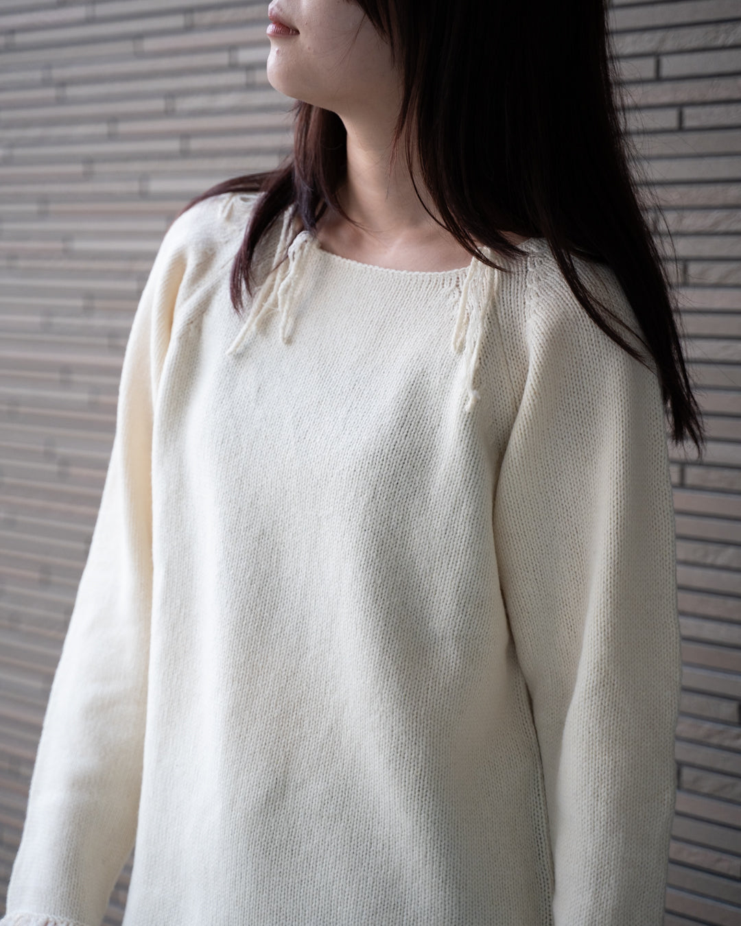 5G FRAYED HEM SWEATER - OFF WHITE