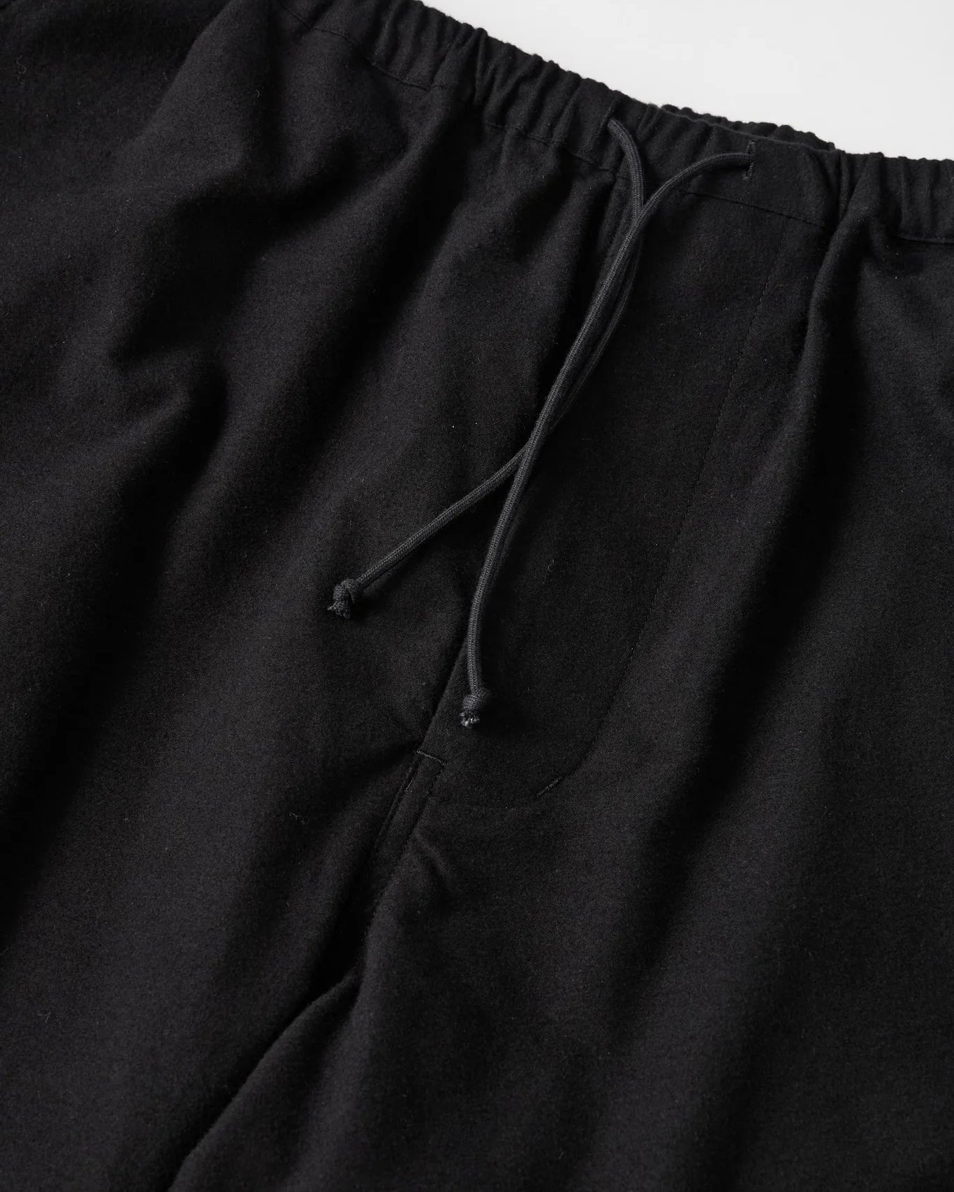 BRUSHED COTTON EASY TROUSERS - BLACK