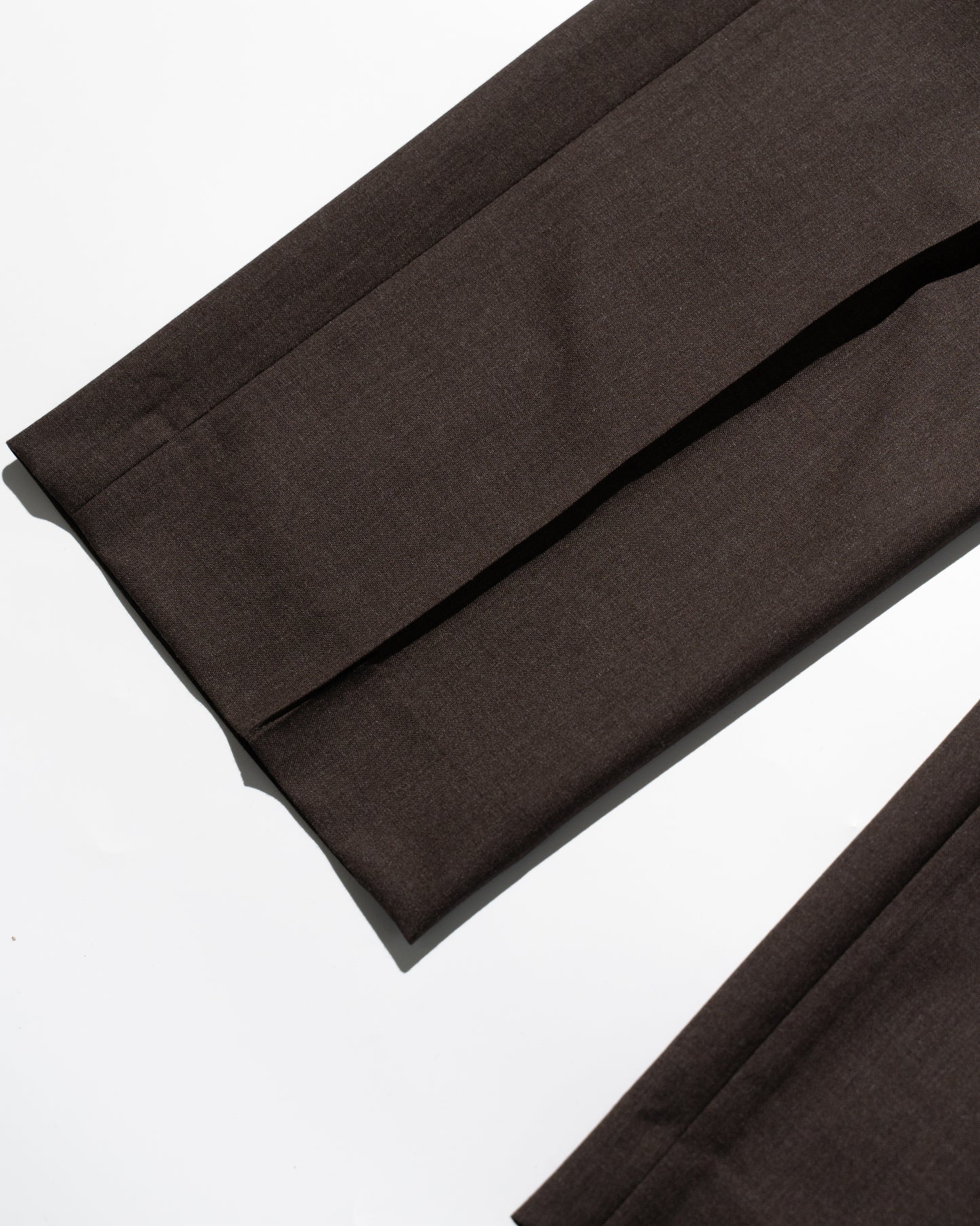 WOOL TROPICAL LOW WAIST TROUSER - BROWN