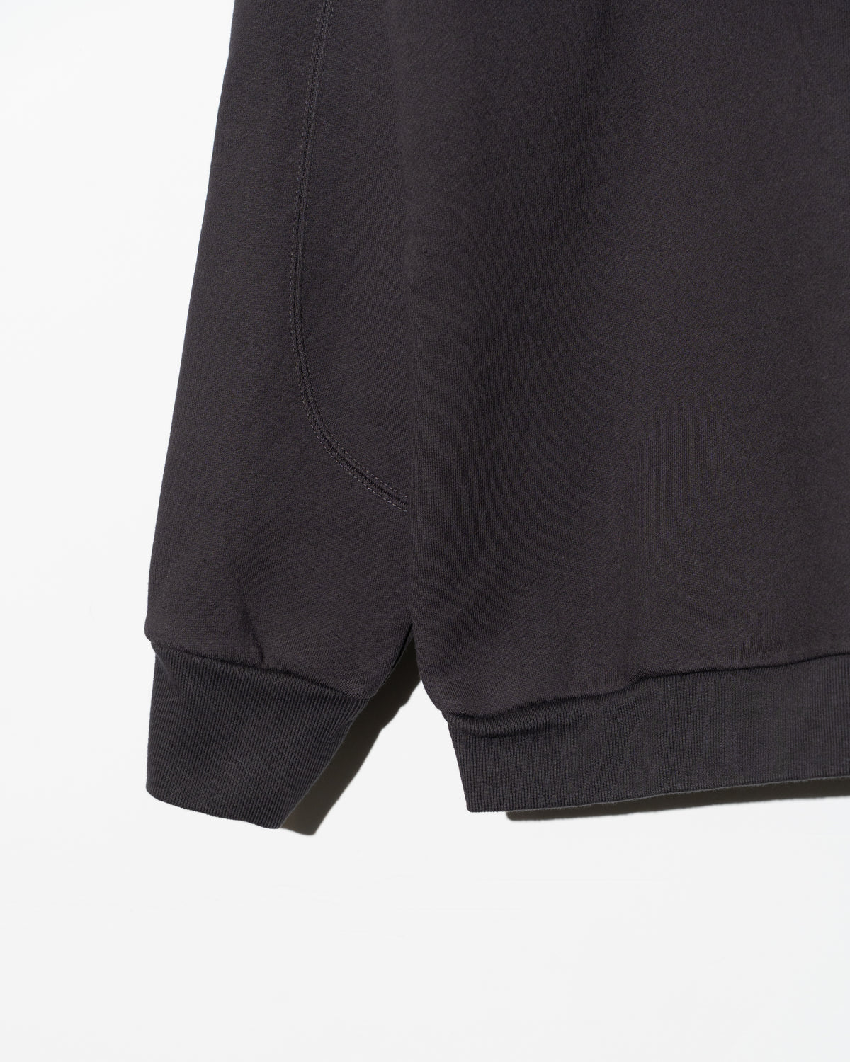 SWITCHING PATTERN SWEAT - CHARCOAL