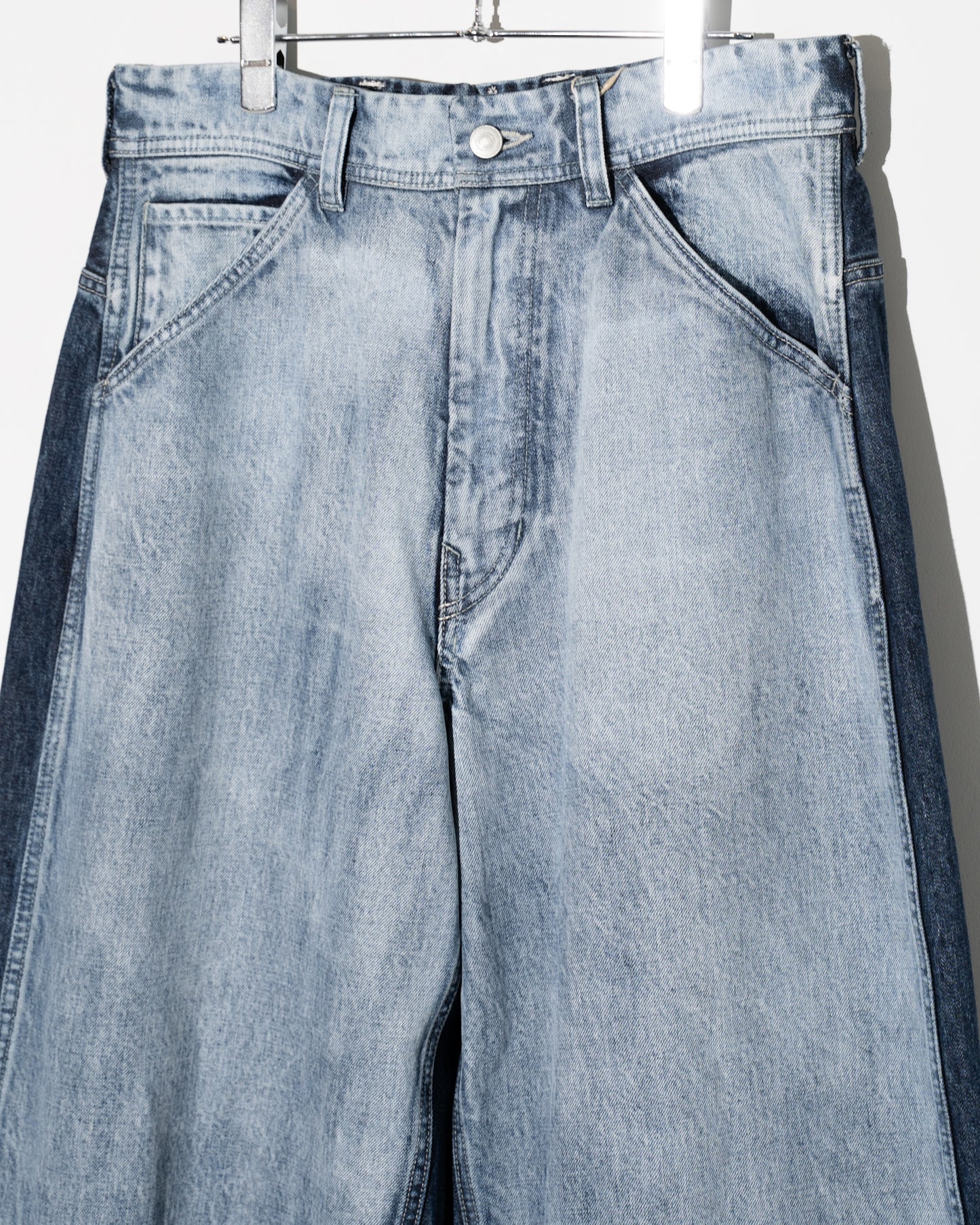 TWO-TONE DENIM BACK ADJUST PT - SAX BLUE
