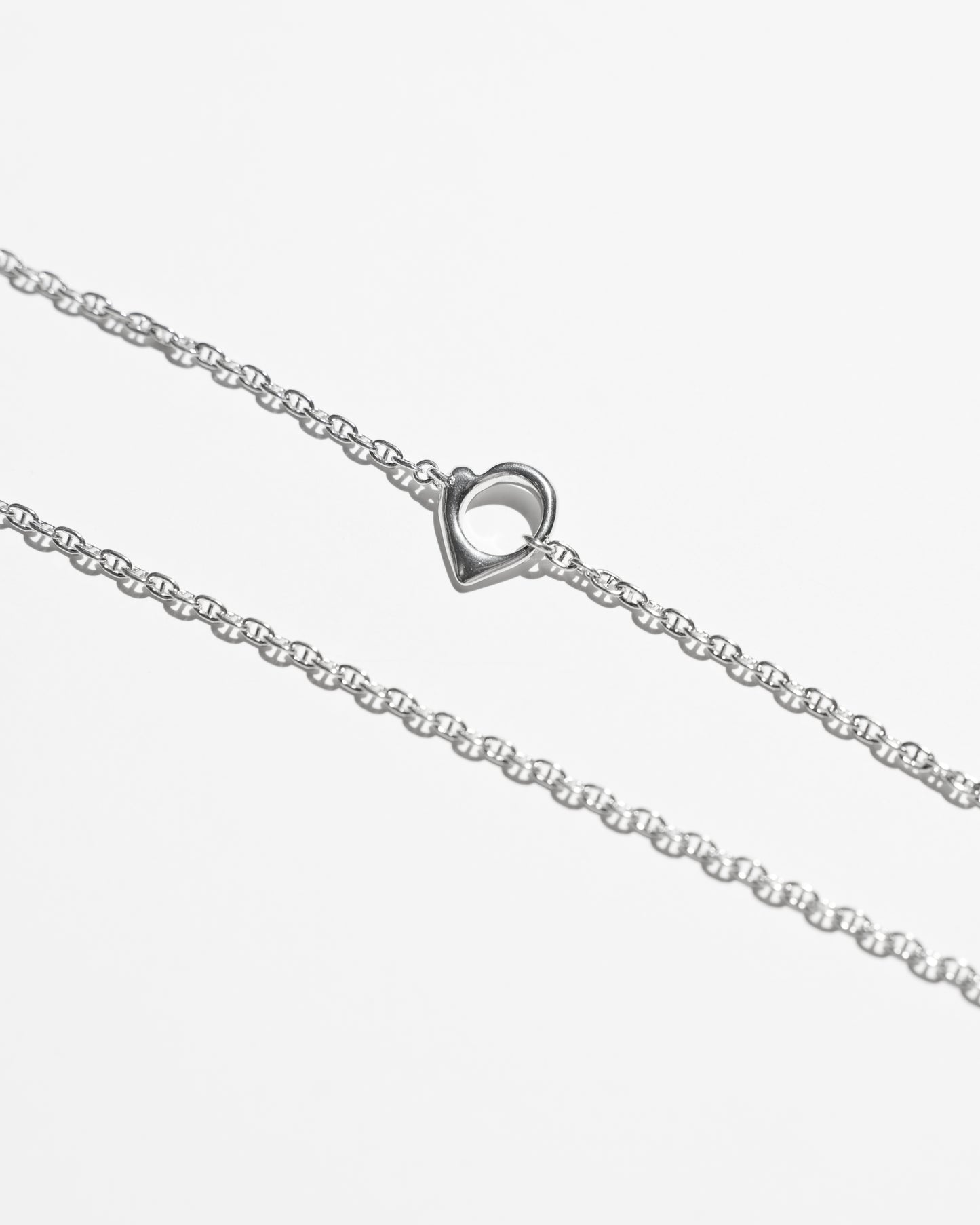 THE AUTHENTIC ANCHOR CHAIN NECKLACE