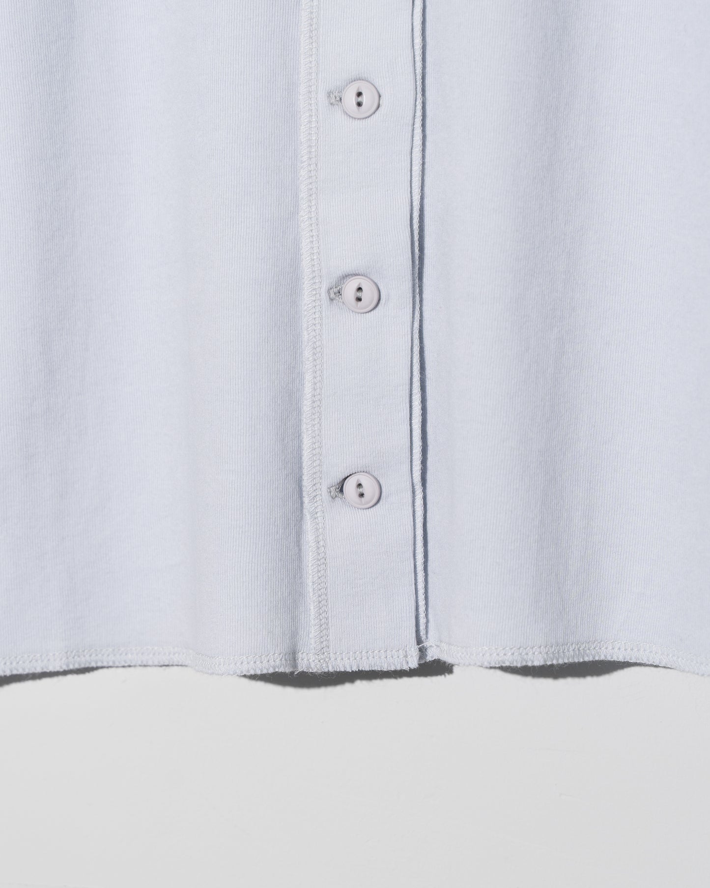 MANY BUTTON CARDIGAN - LIGHT BLUE