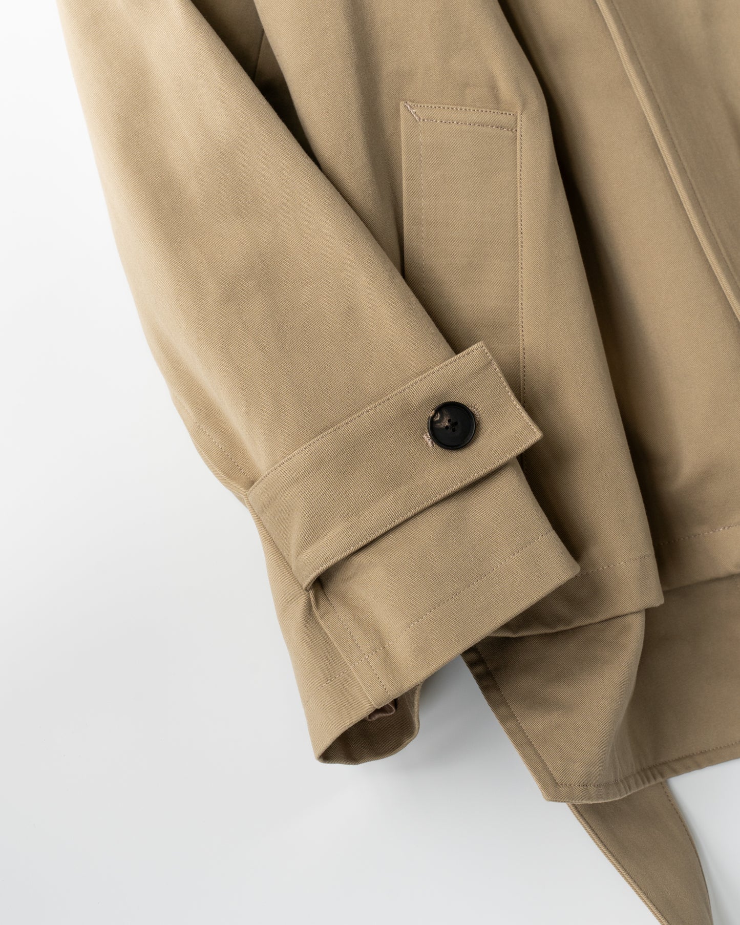 SHORT TRENCH COAT - BEIGE