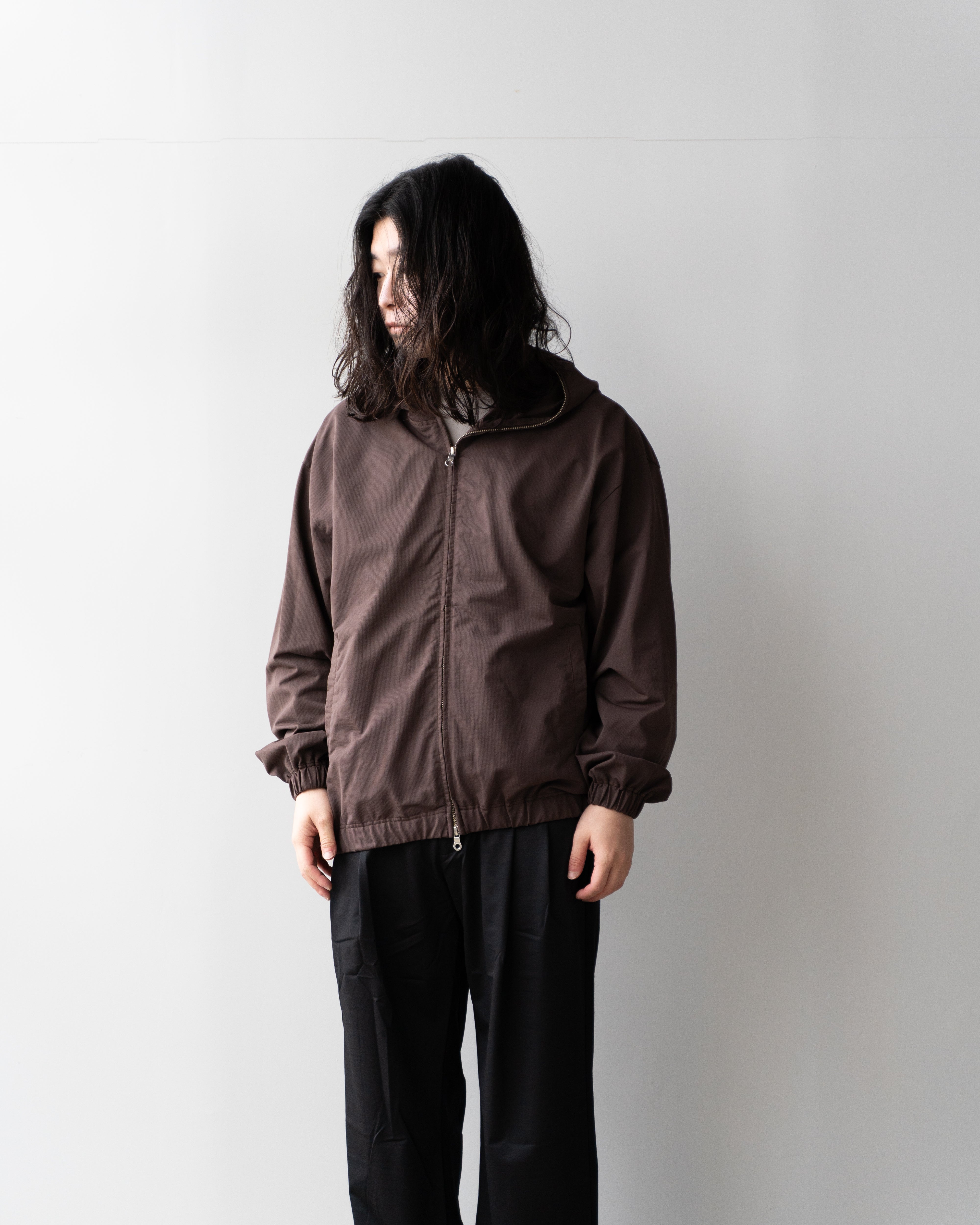 KANEMASA PHIL. 36G NYLON HOODIE BROWN DYE | HAKU公式通販