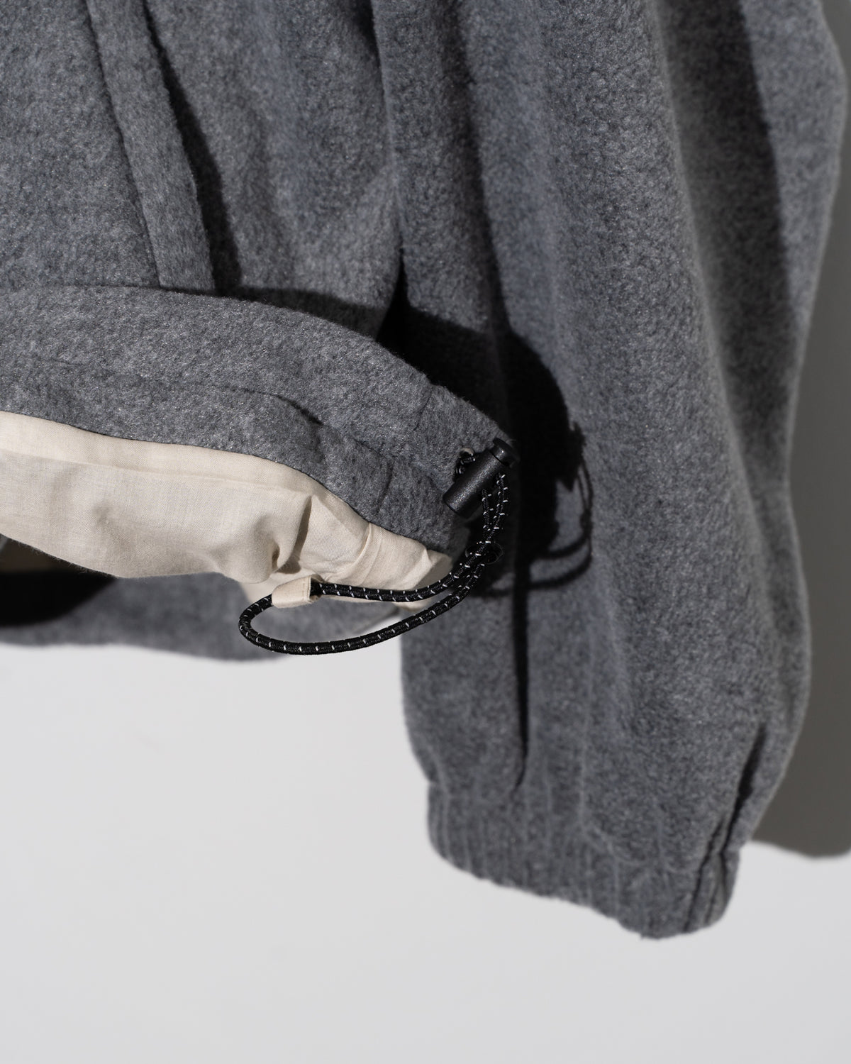 STUDIO JUMPER - GREY