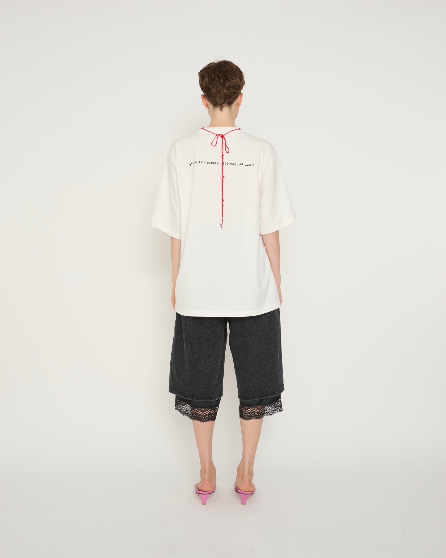 IVORY SERRA STILL LIFE OBJECT BOLINAS CA 2009 S/S T-SHIRT - WHITE