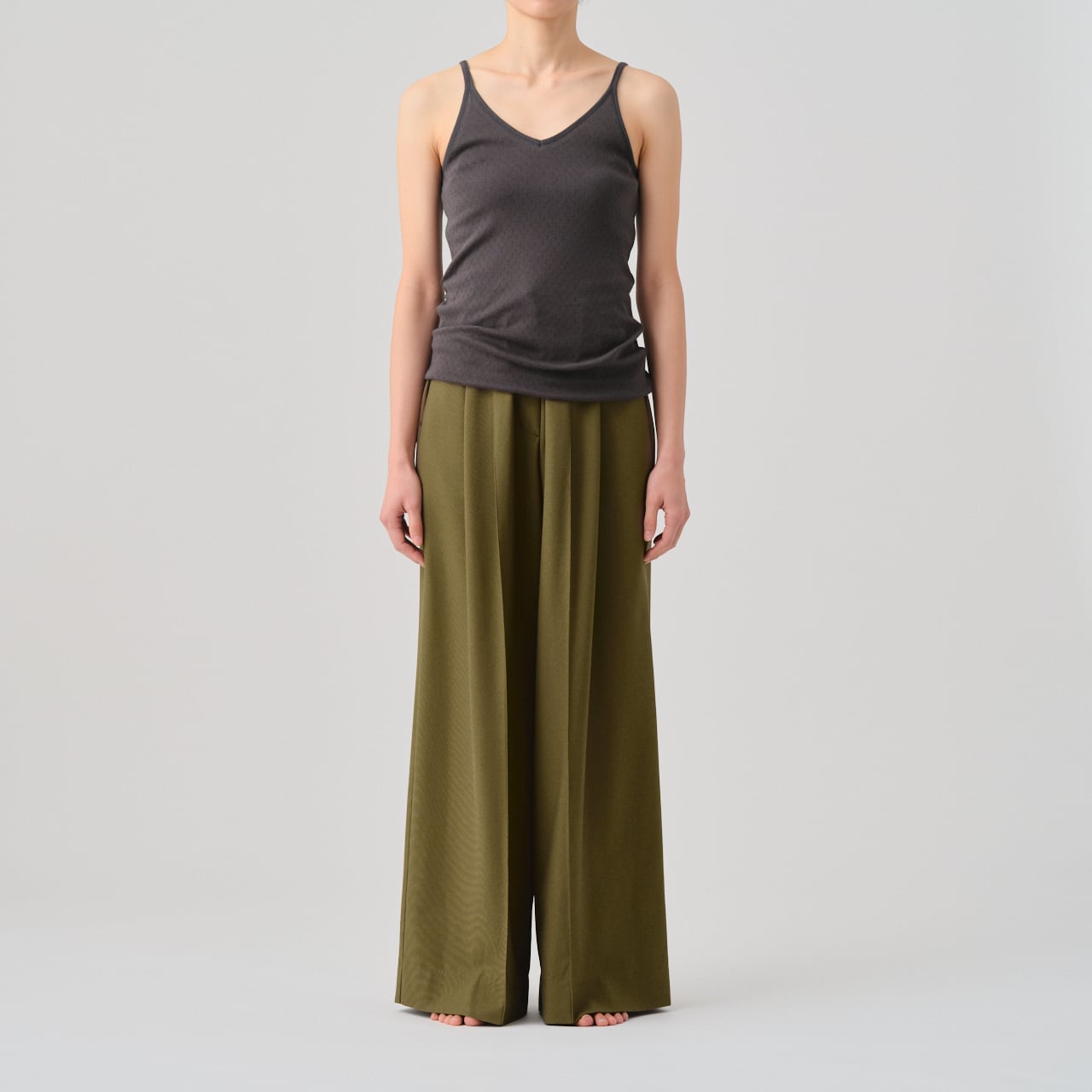 COTTON SILK PATTERN MESH JACQUARD COTTON SILK DOUBLE V NECK CAMISOLE - CHARCOAL