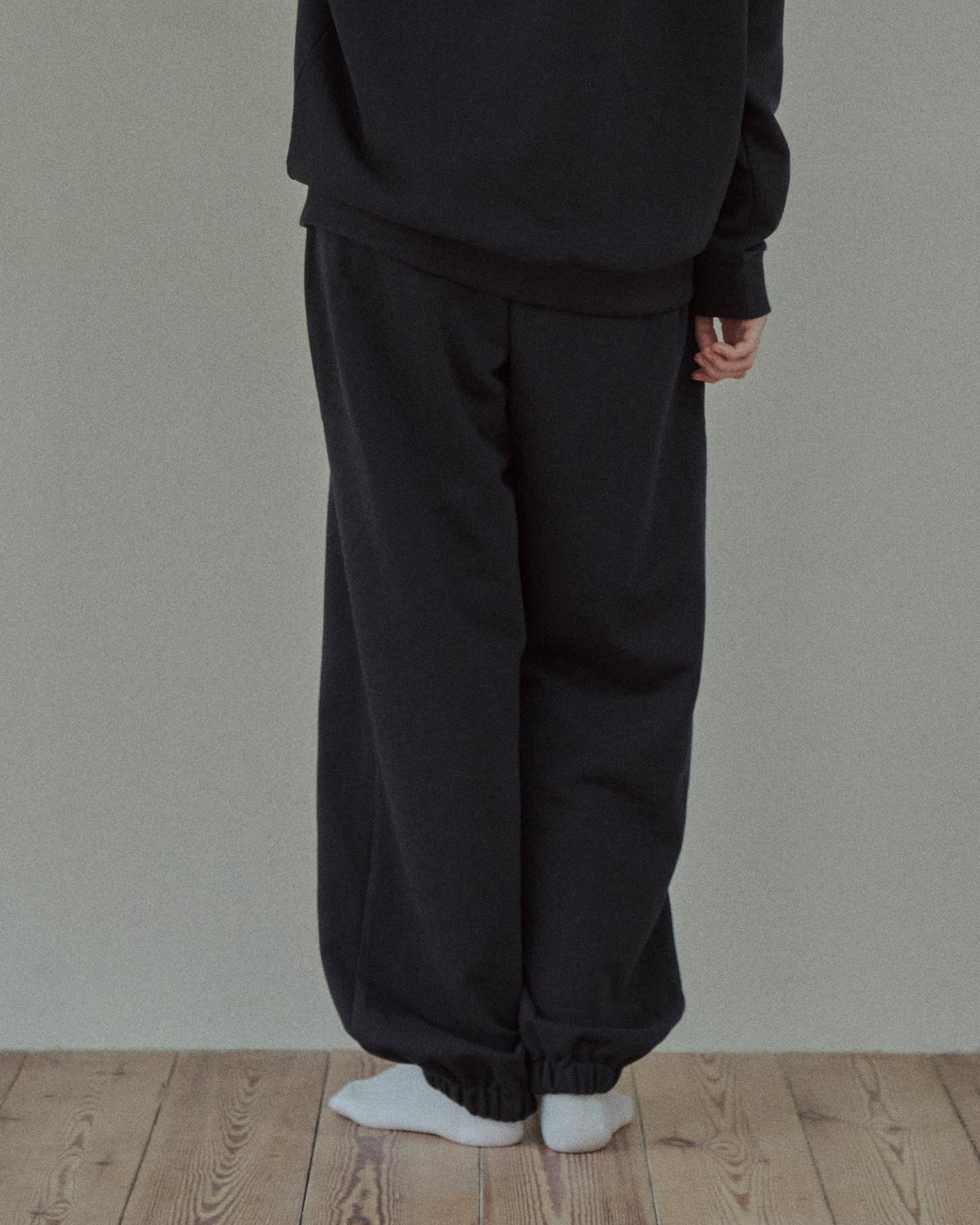 SQUARE LOGO SWEAT PANTS - ECRU