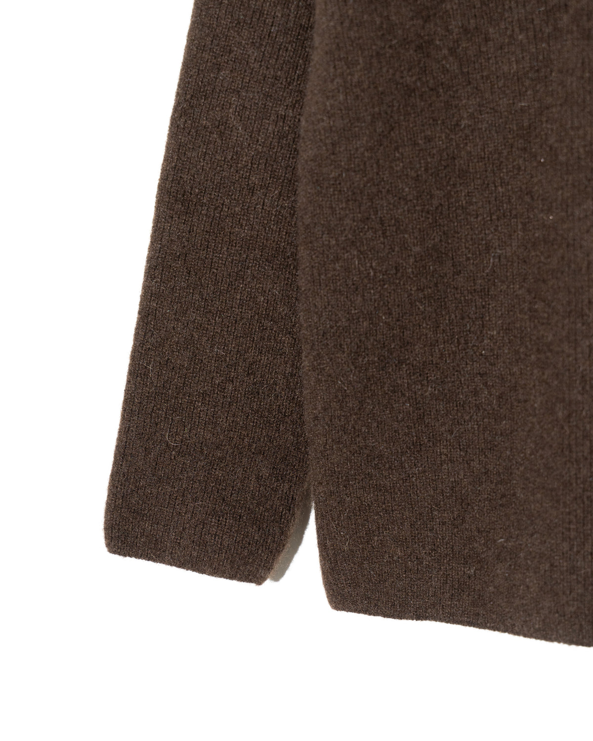 YAK V-SWEATER - DARK BROWN