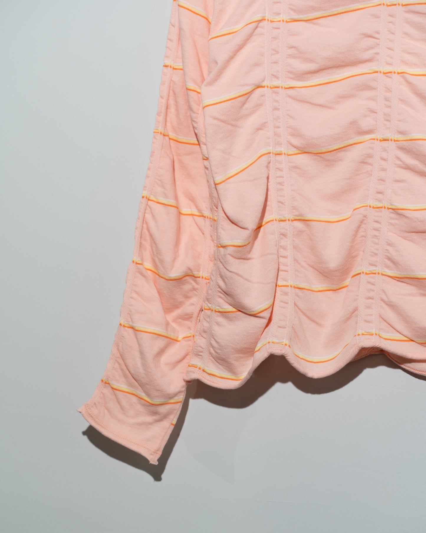 TUCKED JACQUARD BORDER PULLOVER - PINK