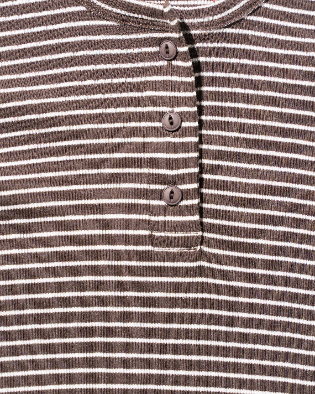 BORDER SOFT RIB HENRY NECK - BROWN×PINK