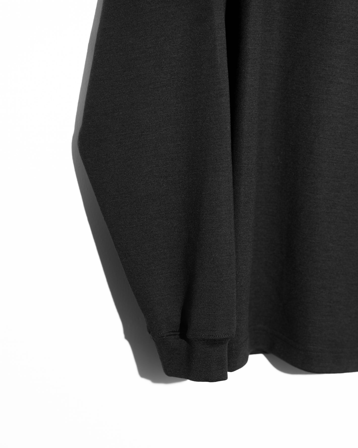 MERINO WOOL CREW NECK LONG SLEEVE SHIRT - BLACK