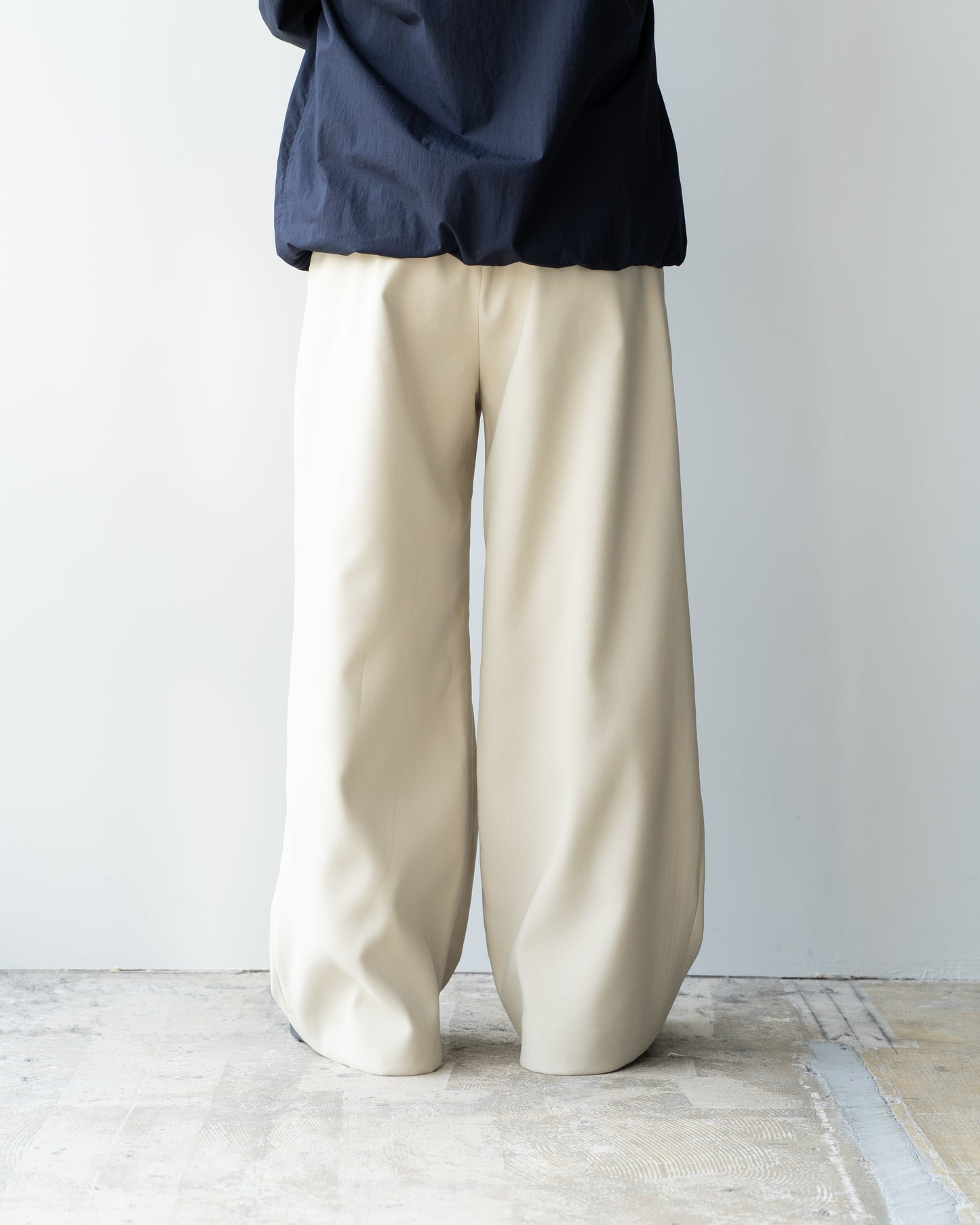 HOLLOW WIDE TROUSERS - PISTACHIO
